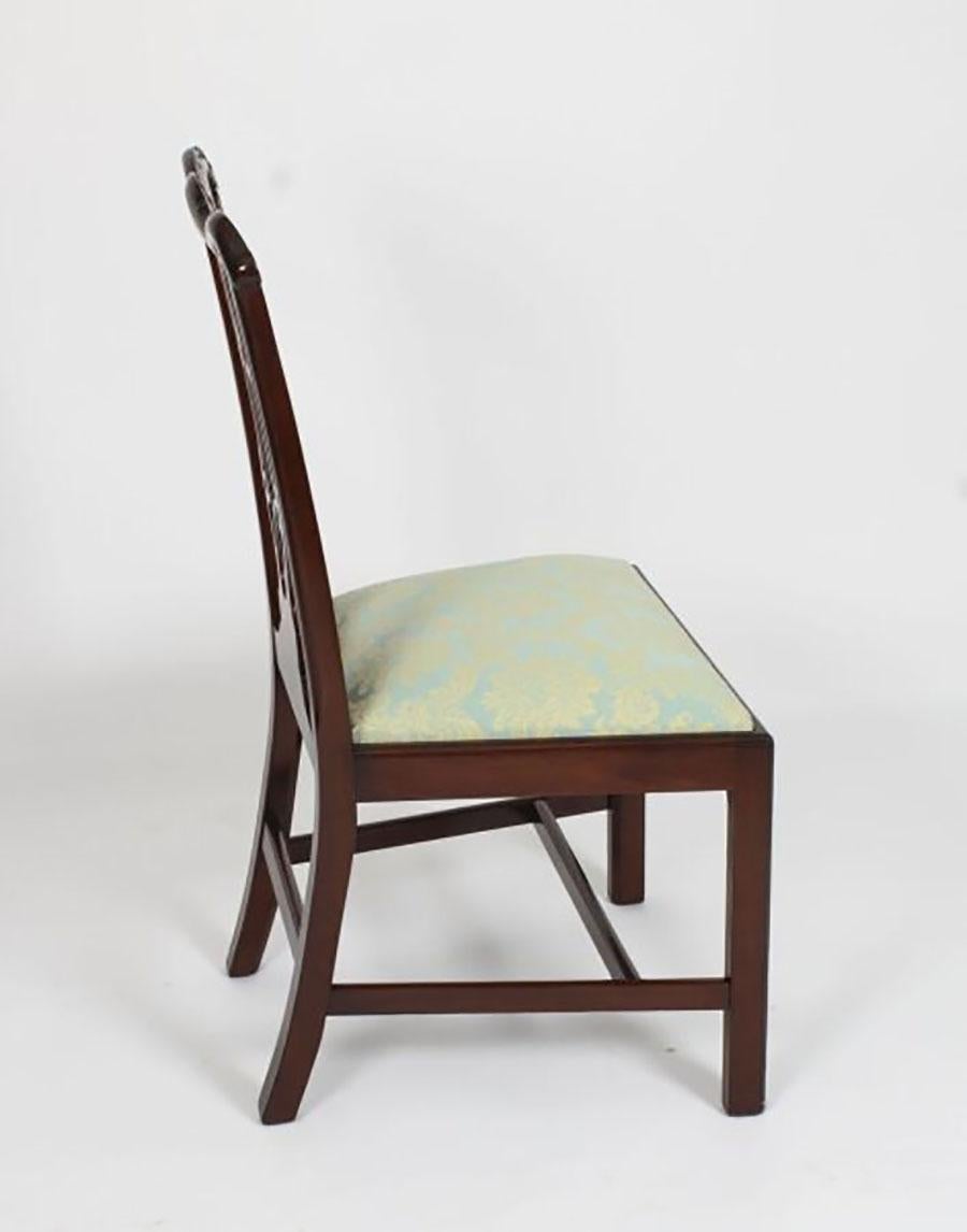 Vintage Twin Pillar Mahogany Dining Table & 10 Chippendale Dining Chairs 20th C 12