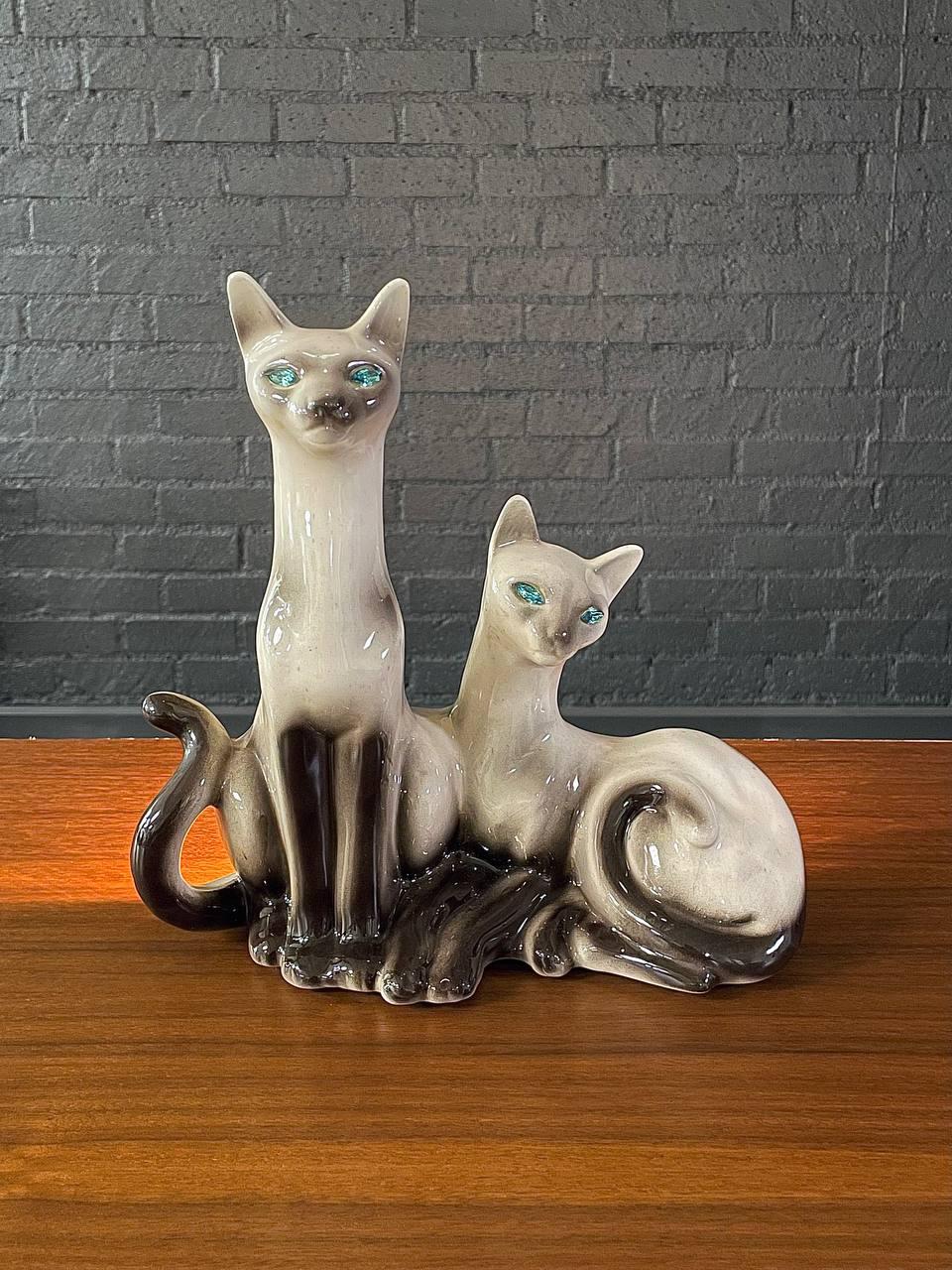 Mid-Century Modern Vintage Twin Siamese Cat Porcelain Lamp by Lane & Co
