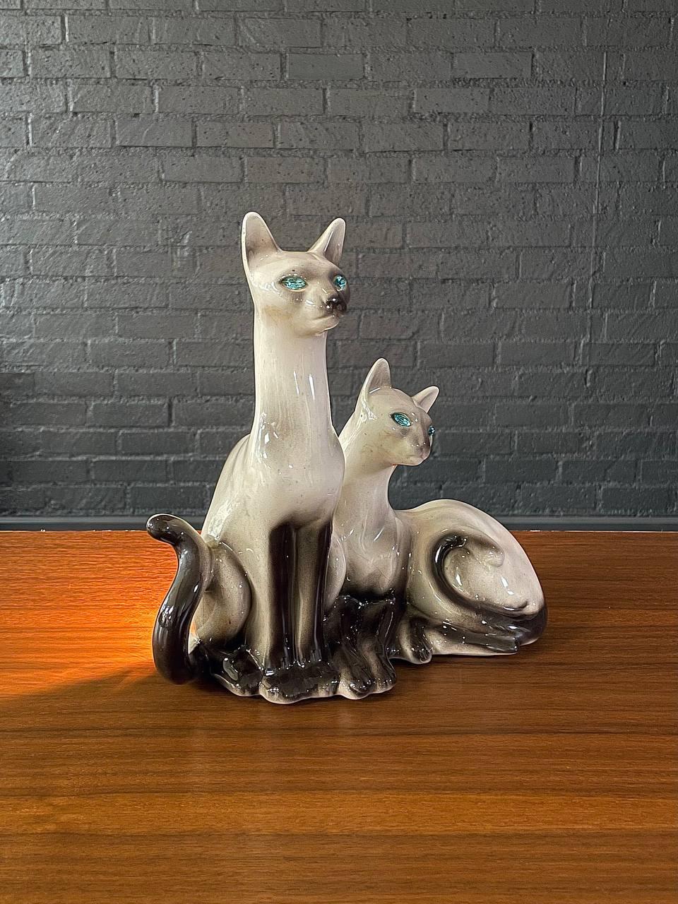 American Vintage Twin Siamese Cat Porcelain Lamp by Lane & Co