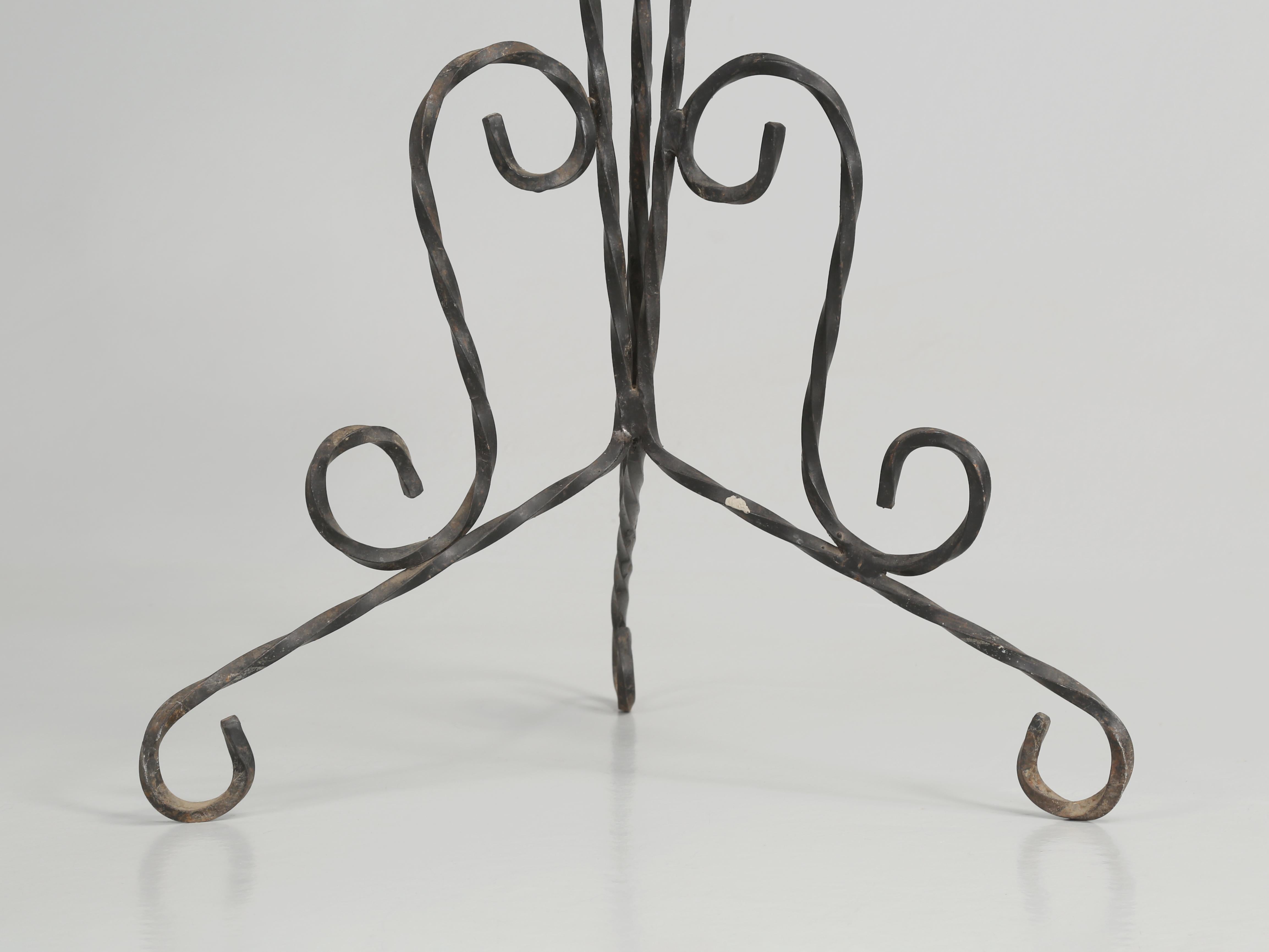 Mid-20th Century Vintage Twisted Steel Plant Stand in Old Paint For Sale