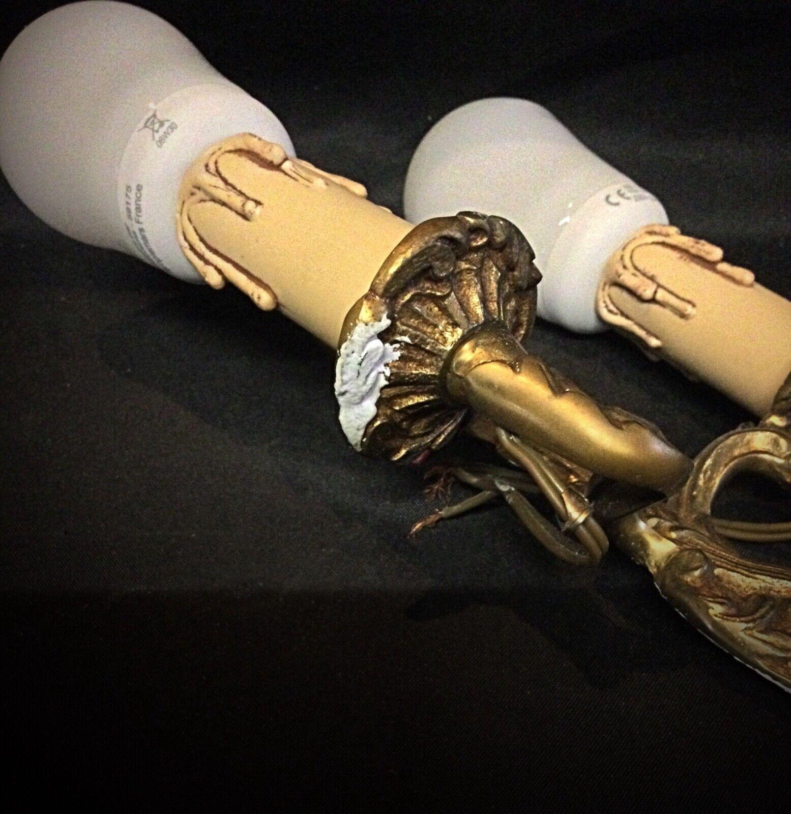 Vintage Two-Arm Brass Wall Sconce – 1940s Decorative Design - 2Y62 For Sale 1