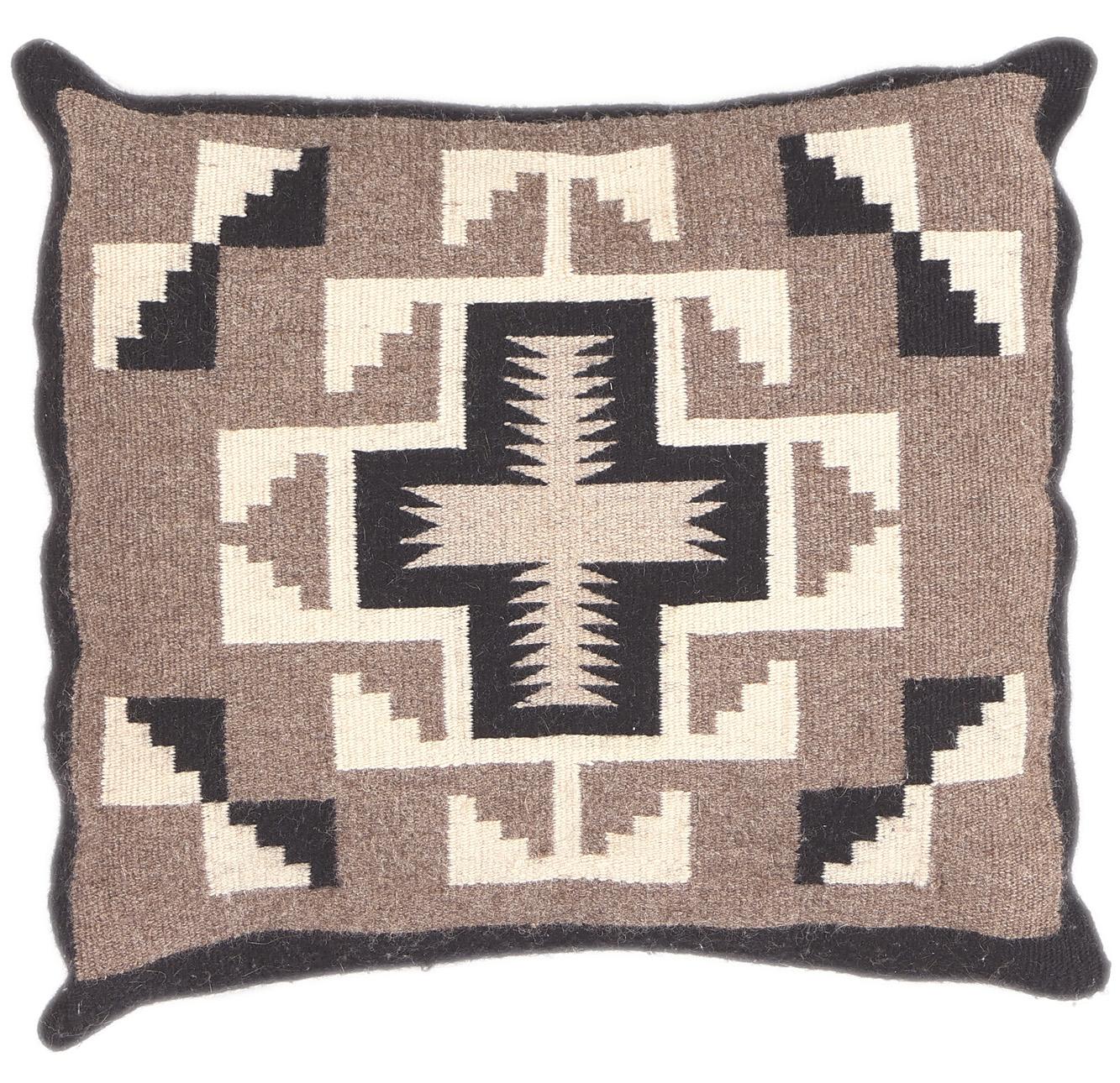 Vintage Two Grey Hills Almohada tejida al estilo navajo, textil nativo americano en venta 1