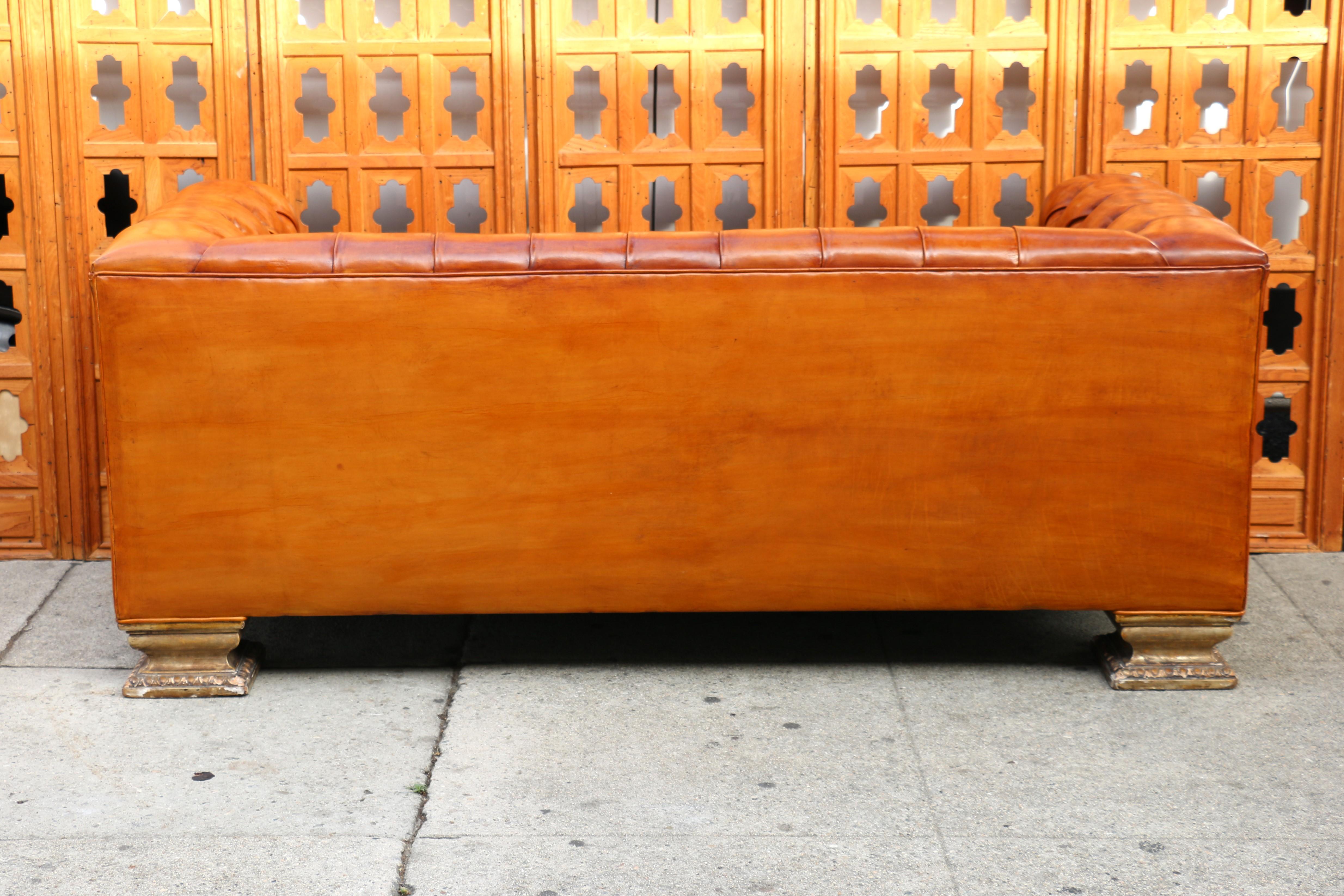 Divano Chesterfield a due posti d'epoca, 1900 in vendita 5