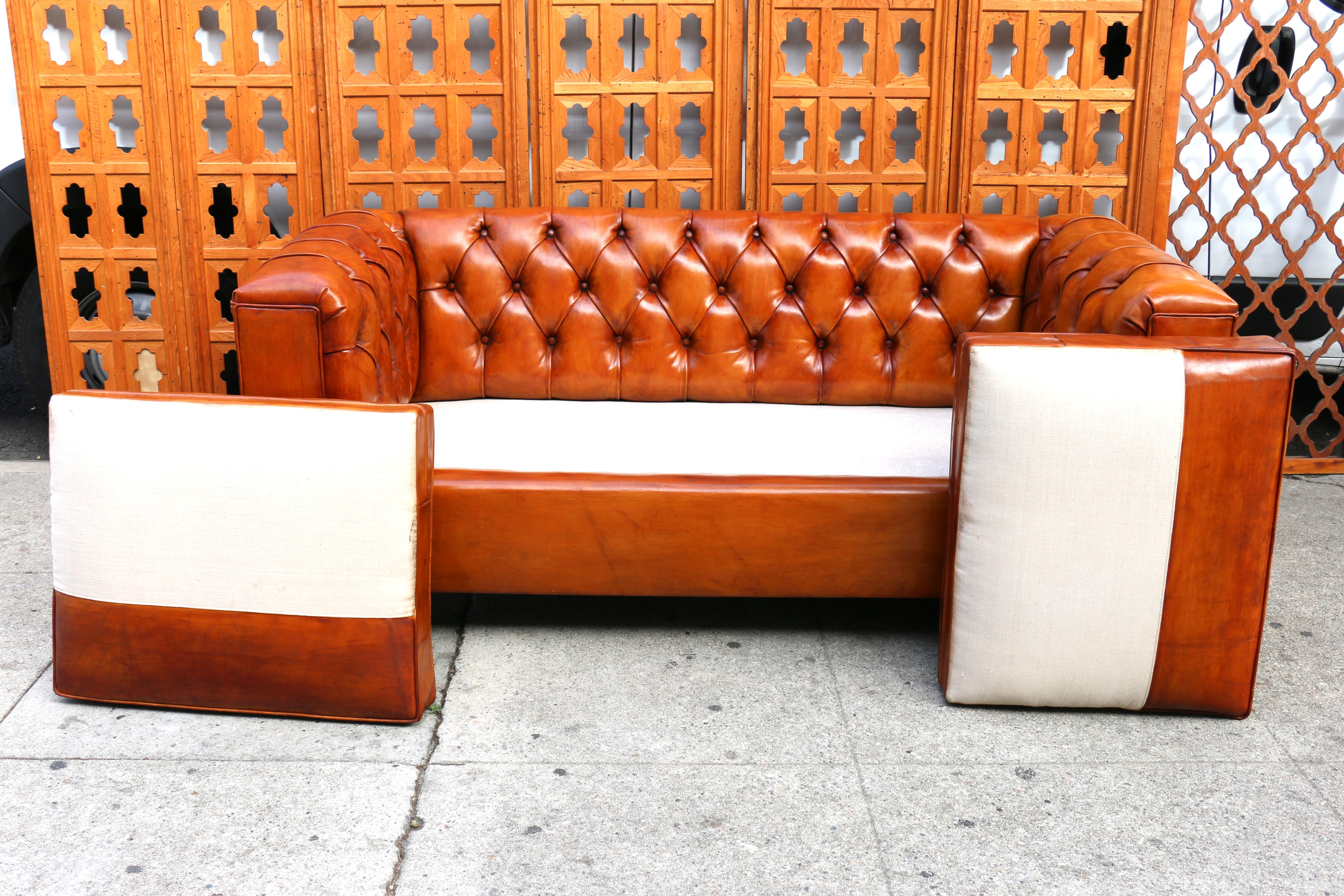 Divano Chesterfield a due posti d'epoca, 1900 in vendita 12