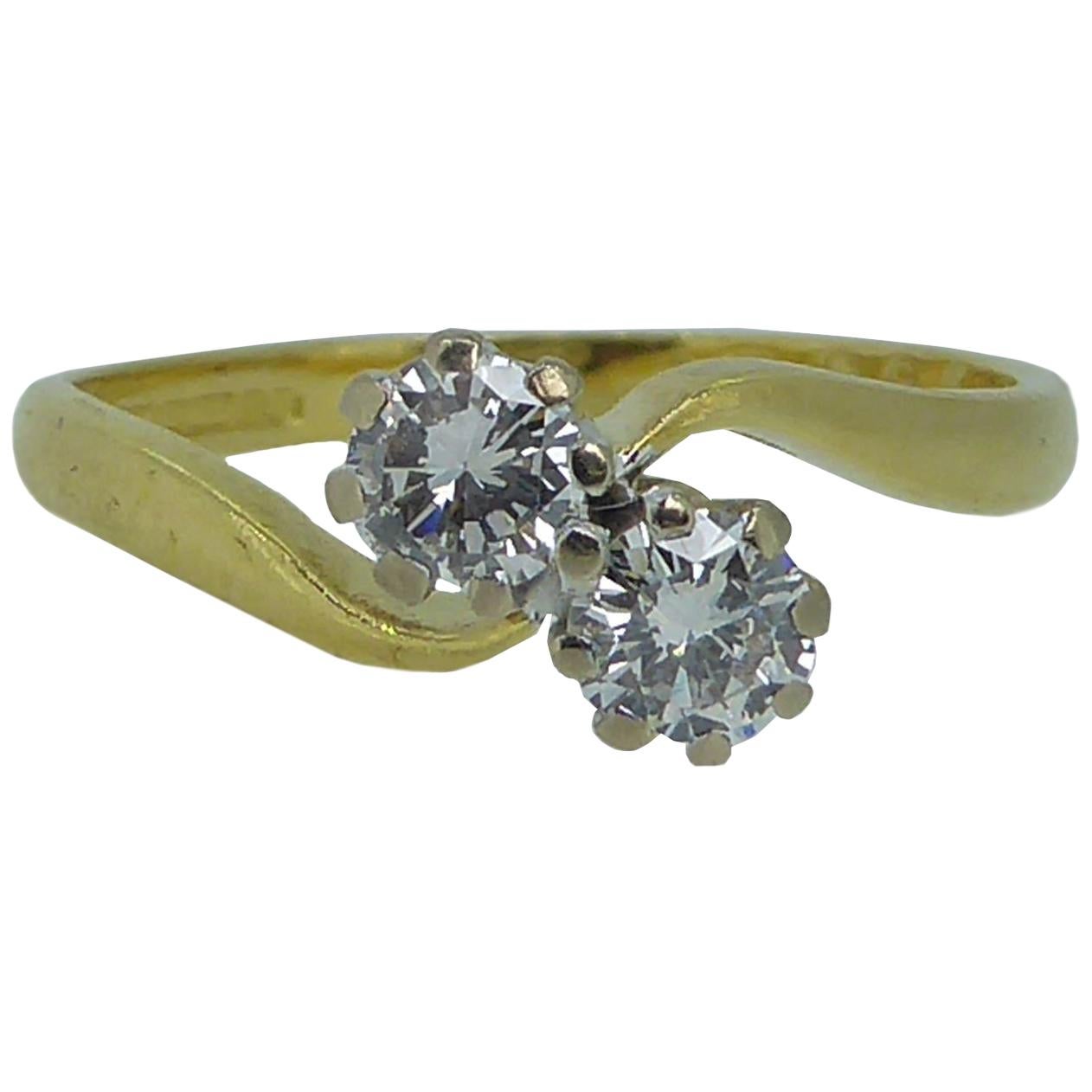 Vintage Two-Stone Diamond Twist Engagement Ring in 18 Carat Gold