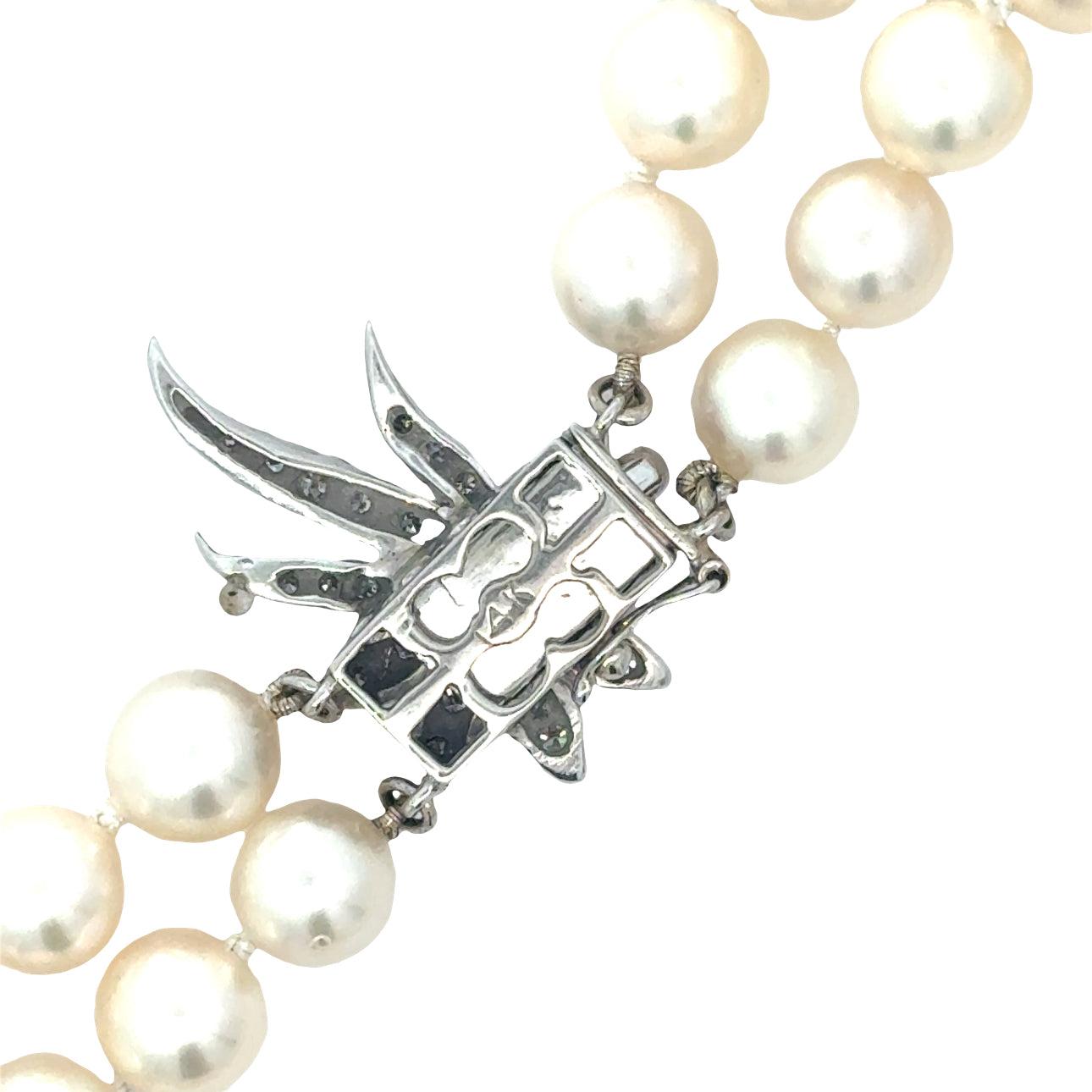 Vintage Two Strand Japanese Akoya Pearl Necklace In Good Condition For Sale In Derby, NY