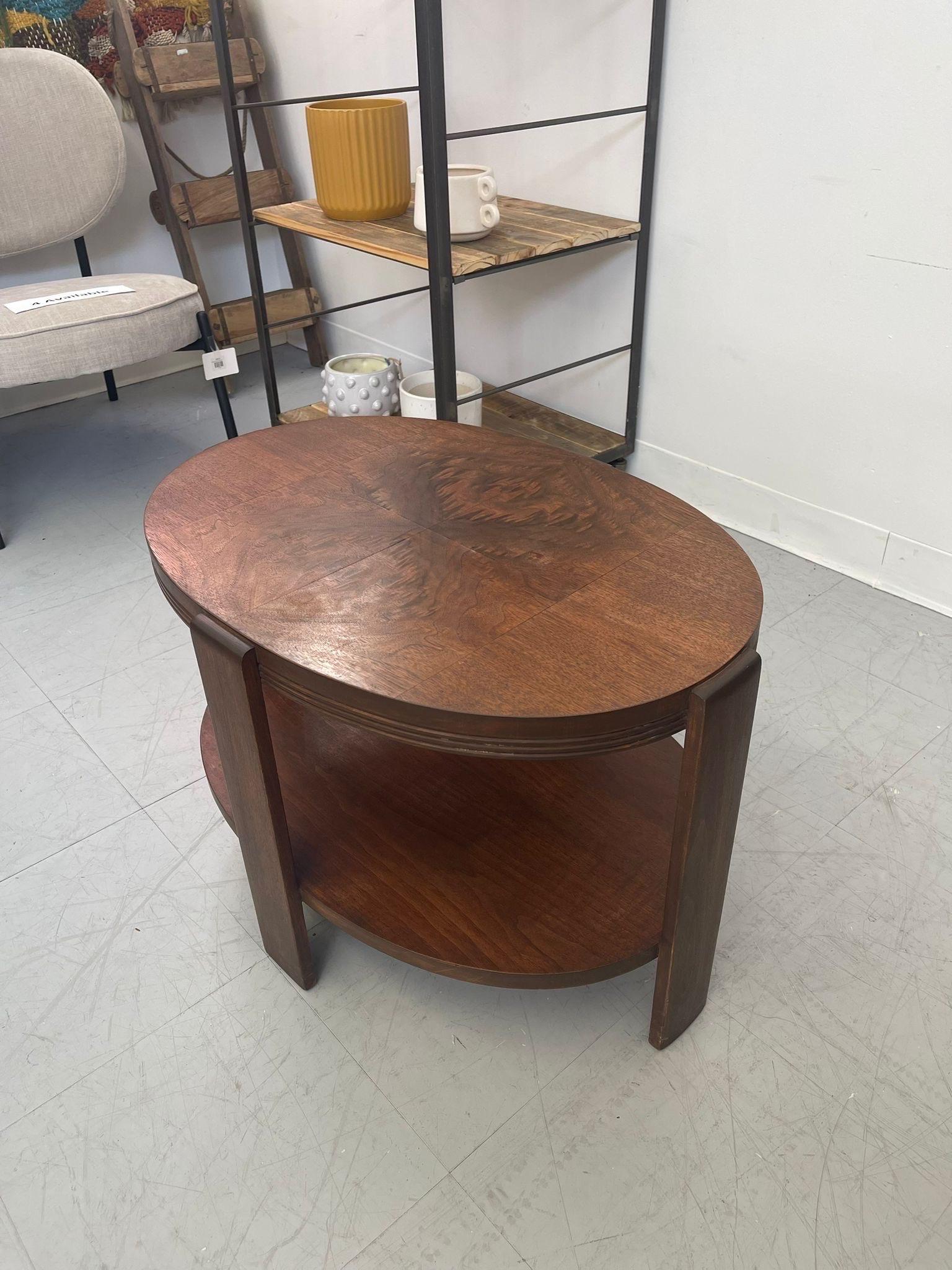 Mesa de centro vintage de dos niveles con libro a juego con acento burl Moderno de mediados de siglo en venta