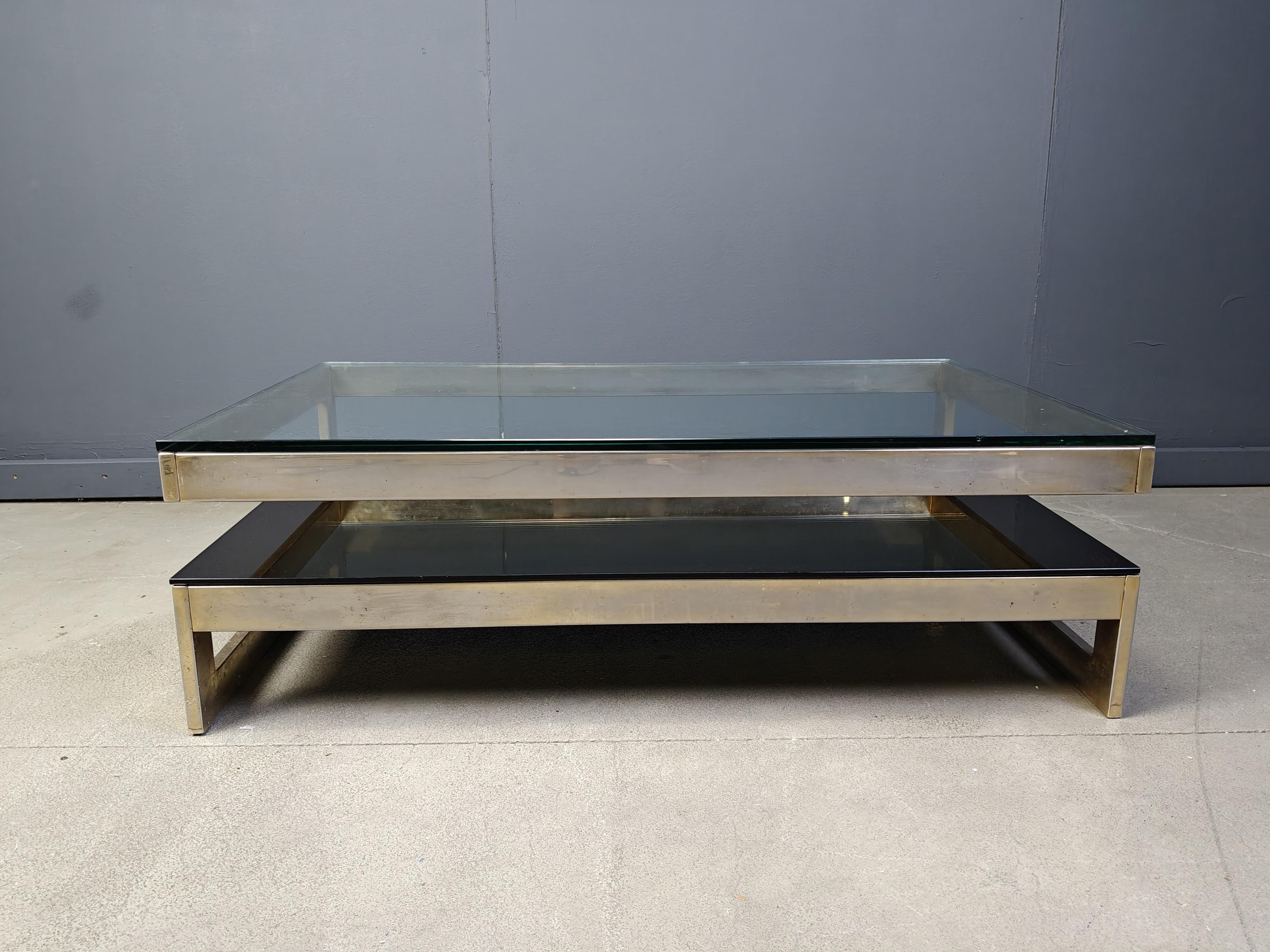 Or Table basse vintage à deux niveaux belgochrom 23kt, 1970 en vente