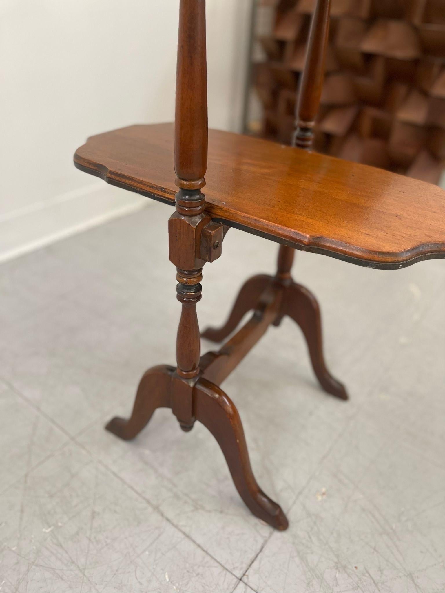 Late 20th Century Vintage Two Tiered Side Table With Carved Legs. For Sale