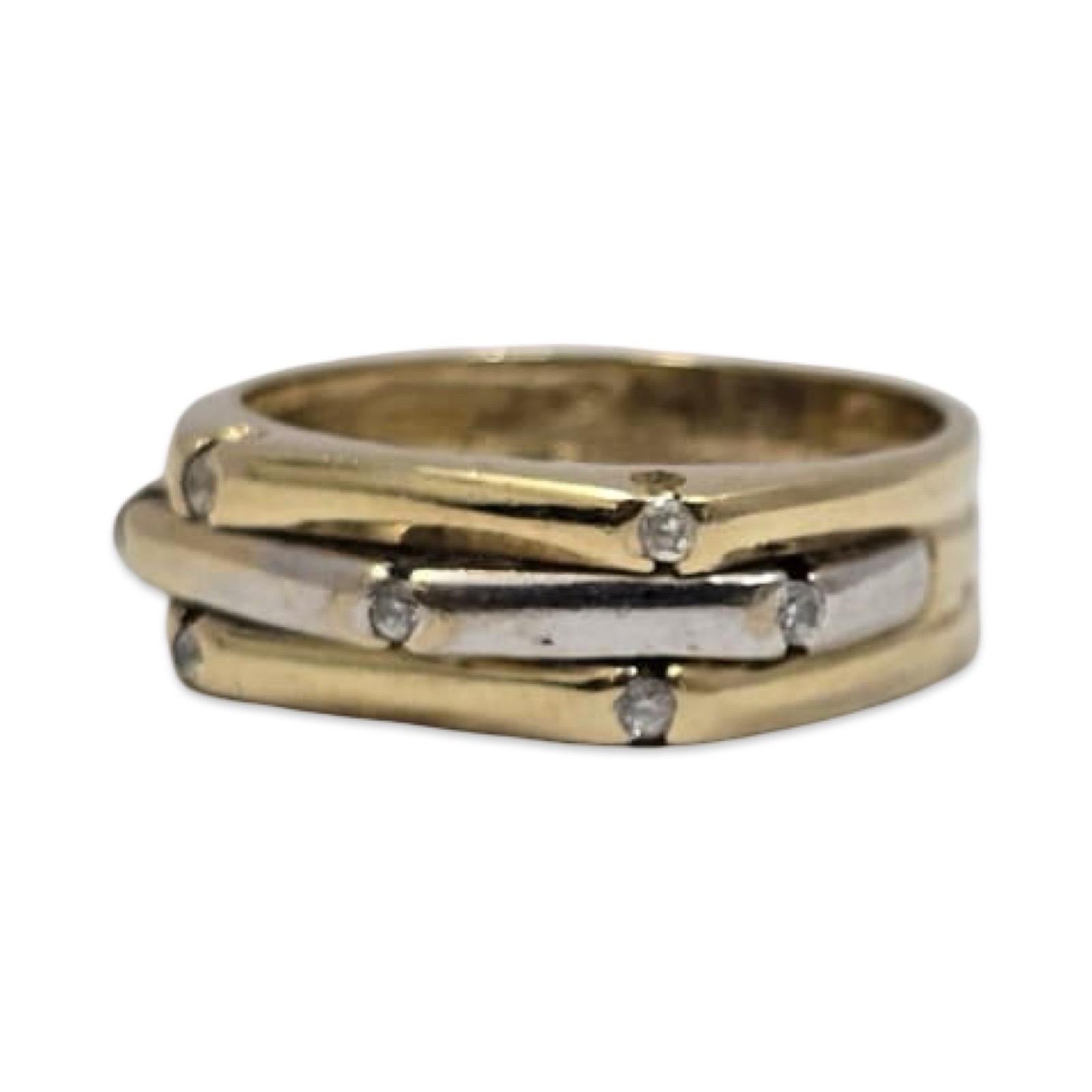 Round Cut Vintage Two-Tone 14K Gold Diamond Band, Seven-Stone Accent Ring For Sale