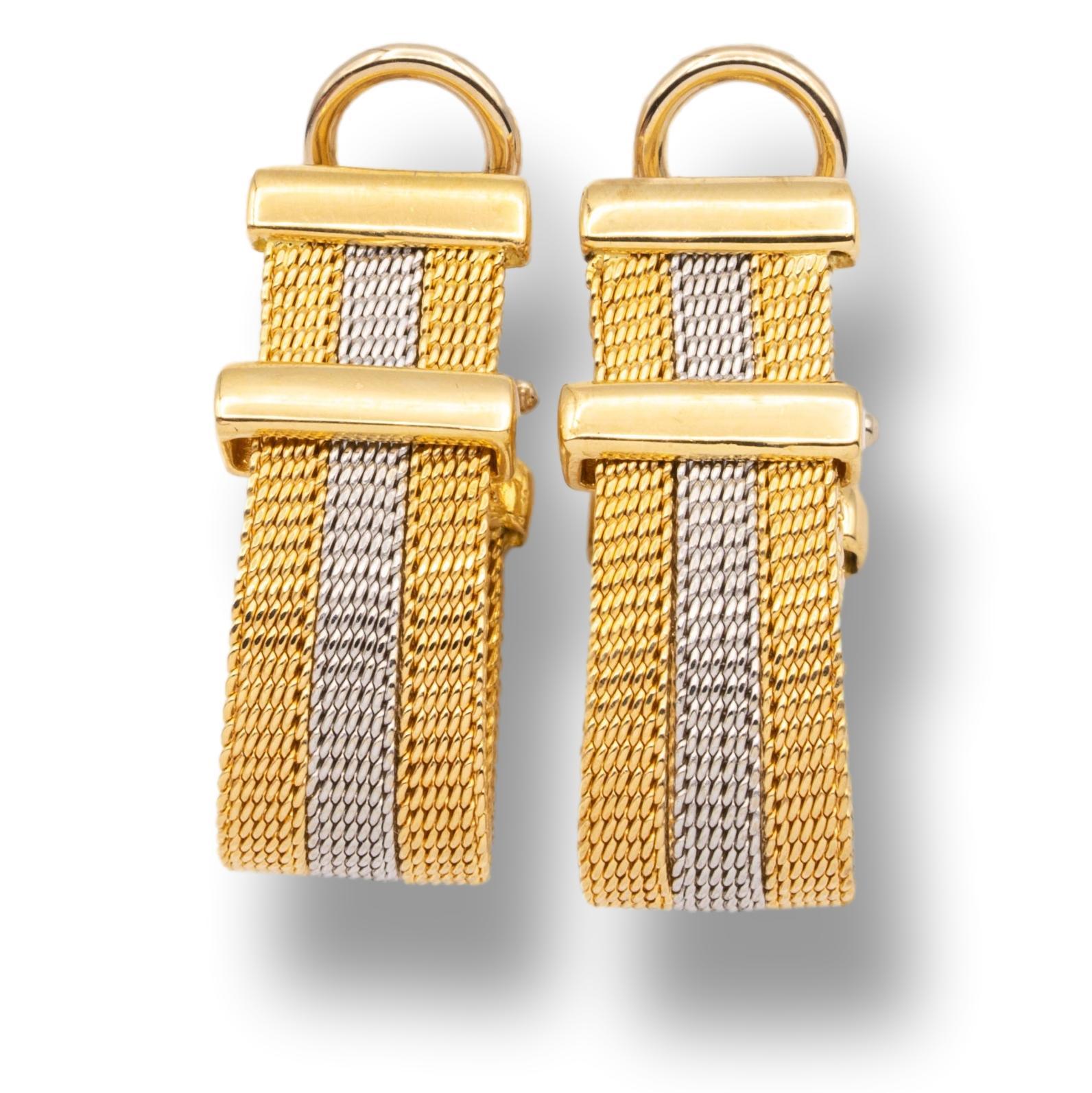 Pair of vintage gold mesh two tone half hoop earrings finely crafted in 18 karat rose and yellow gold with omega clip backs and posts.
Circa 1990's

Stamp: 18K
Weight; 14.4 grams