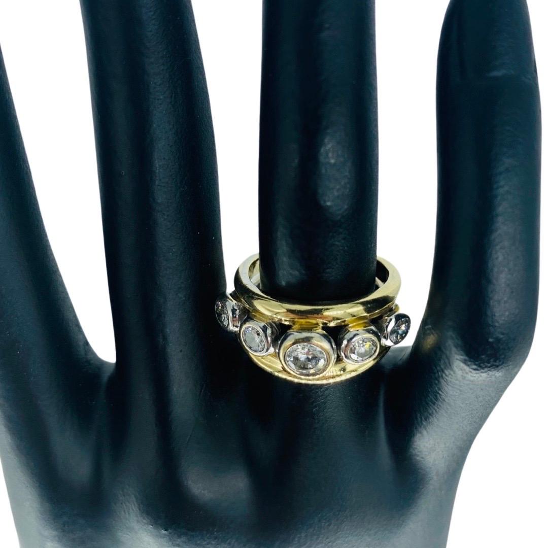 Vintage Two-Tone 5-Stone 1.00tcw Diamond Ring 14k Gold Excellent état - En vente à Miami, FL