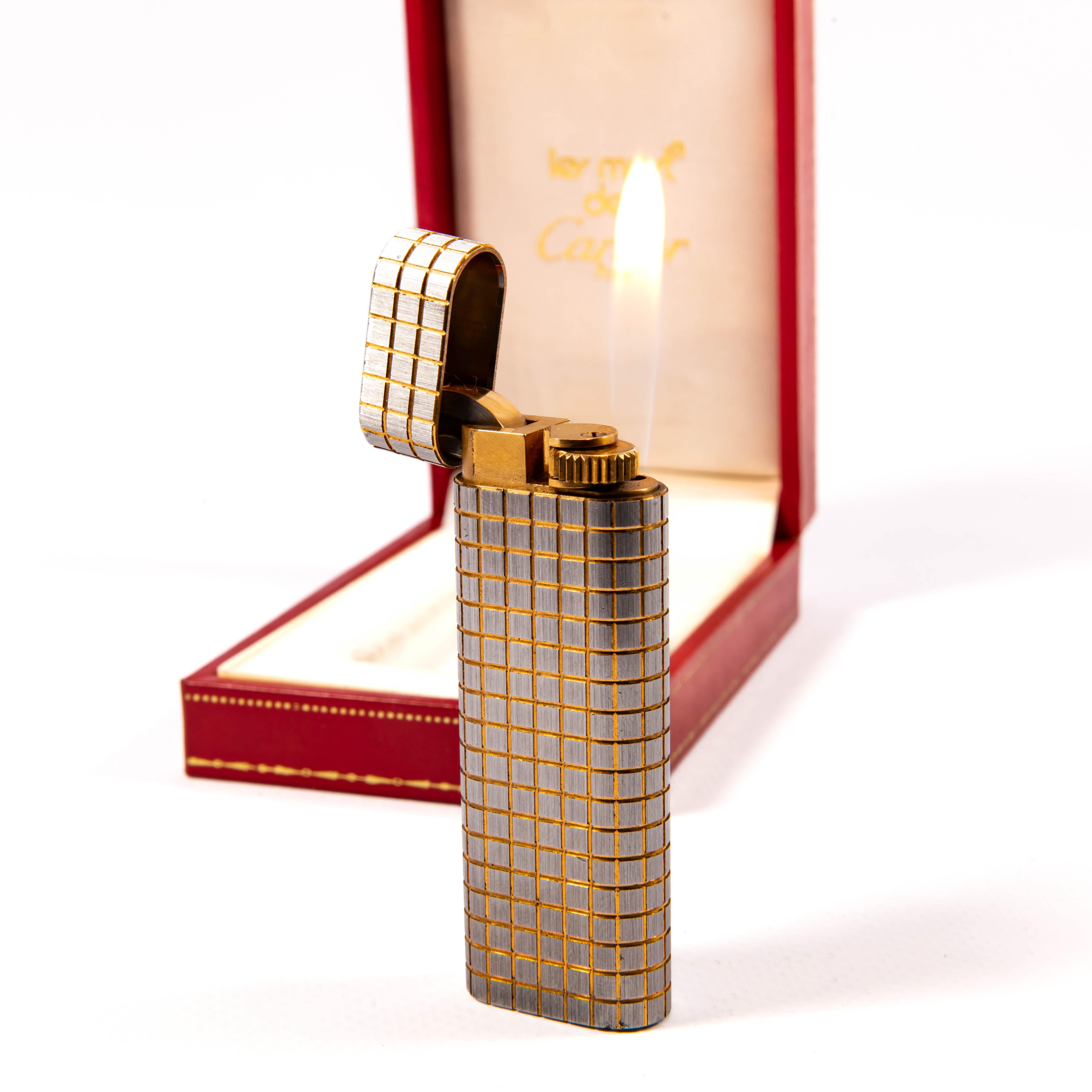 Vintage Two-Tone CARTIER Les Must Lighter in Box 1970s For Sale 3