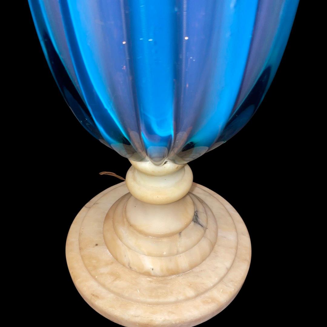 1920's Vintage Ribbed Murano Glass Table Lamp For Sale 2