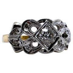 Vintage-Cocktailring mit zweifarbigem Diamanten