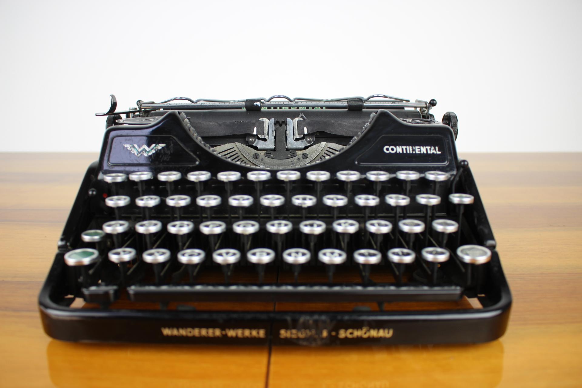 continental wanderer typewriter