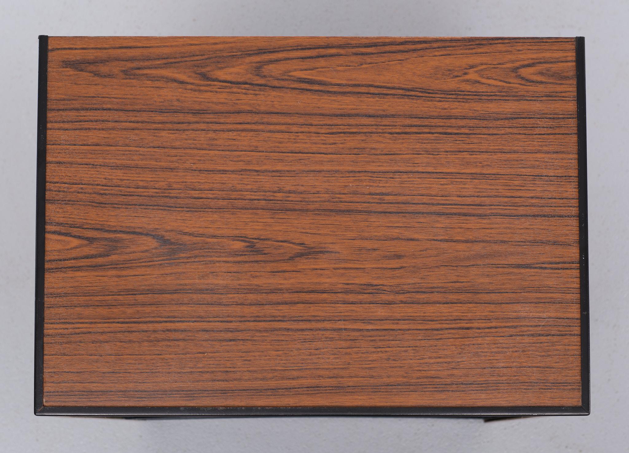 Mid-Century moderno Cassettiera vintage 