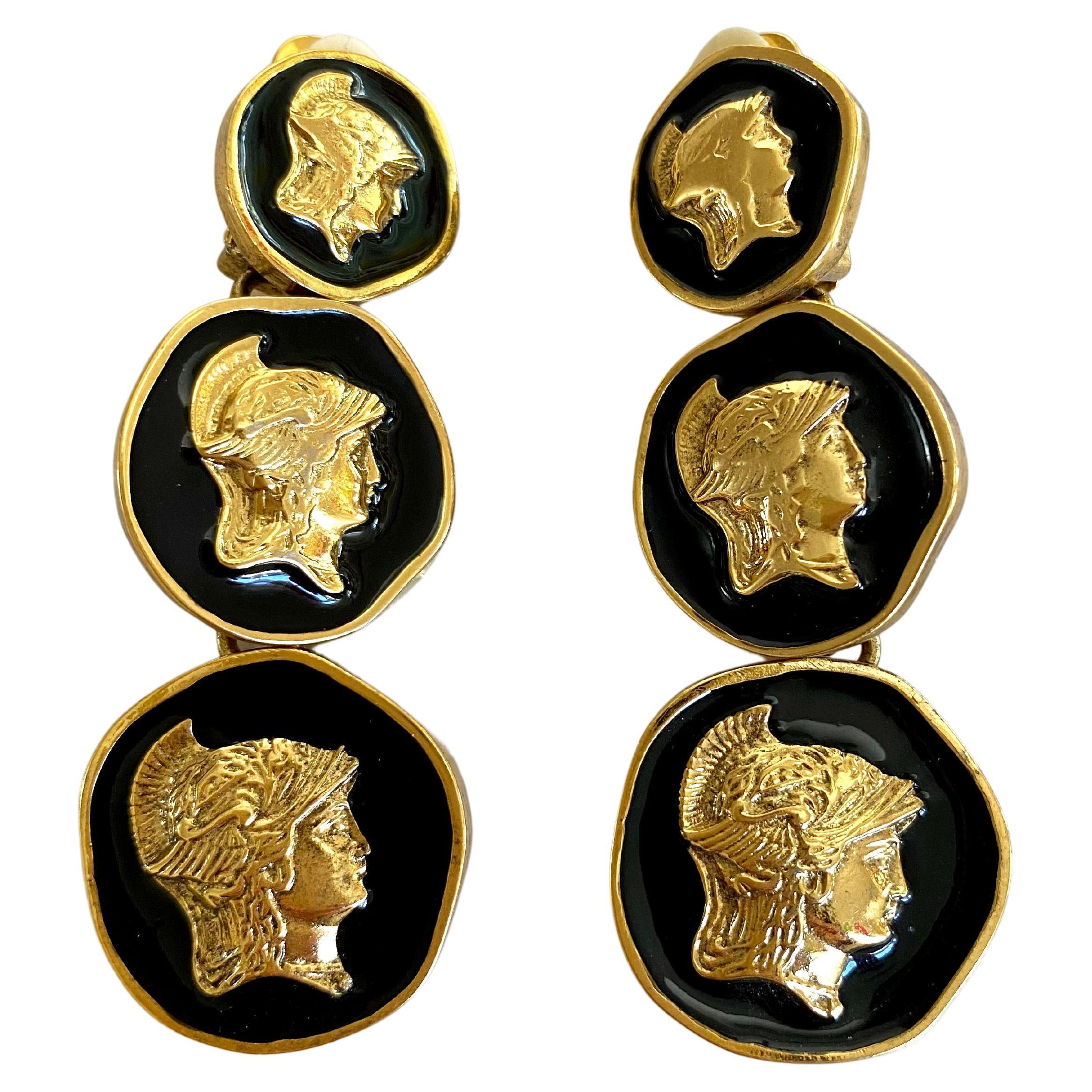 Vintage Ugo Correani Roman Medallion Clip Earring