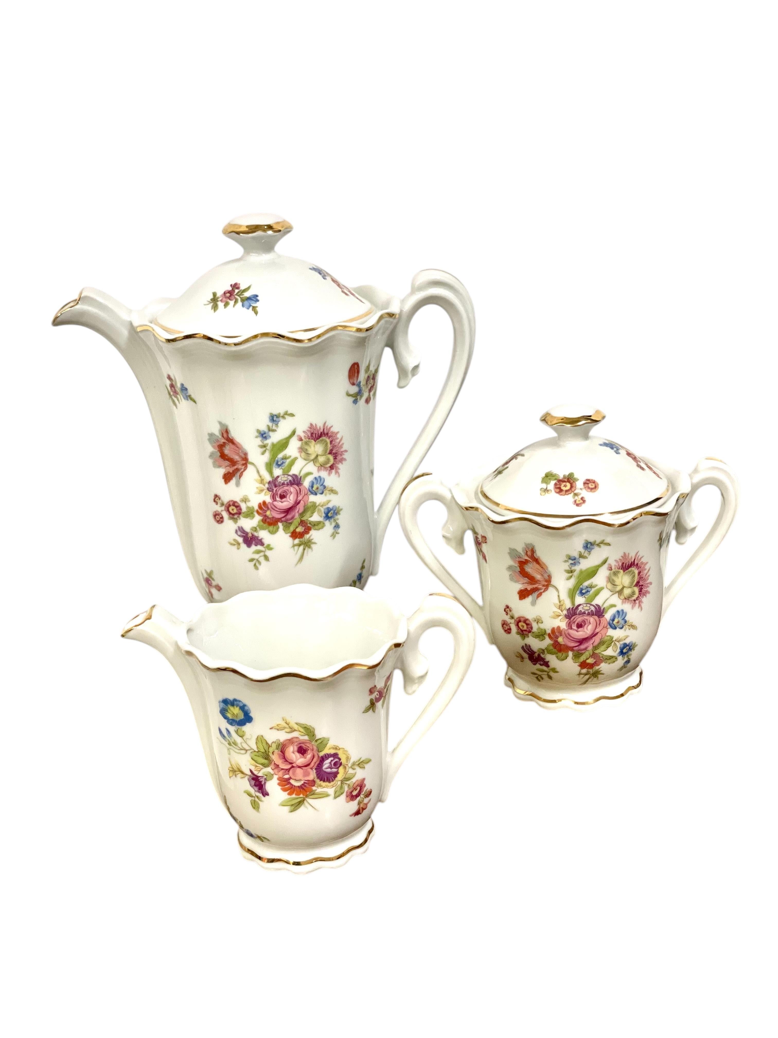 Juego de té y café de porcelana vintage ULIM Limoges - 41 piezas en venta 4