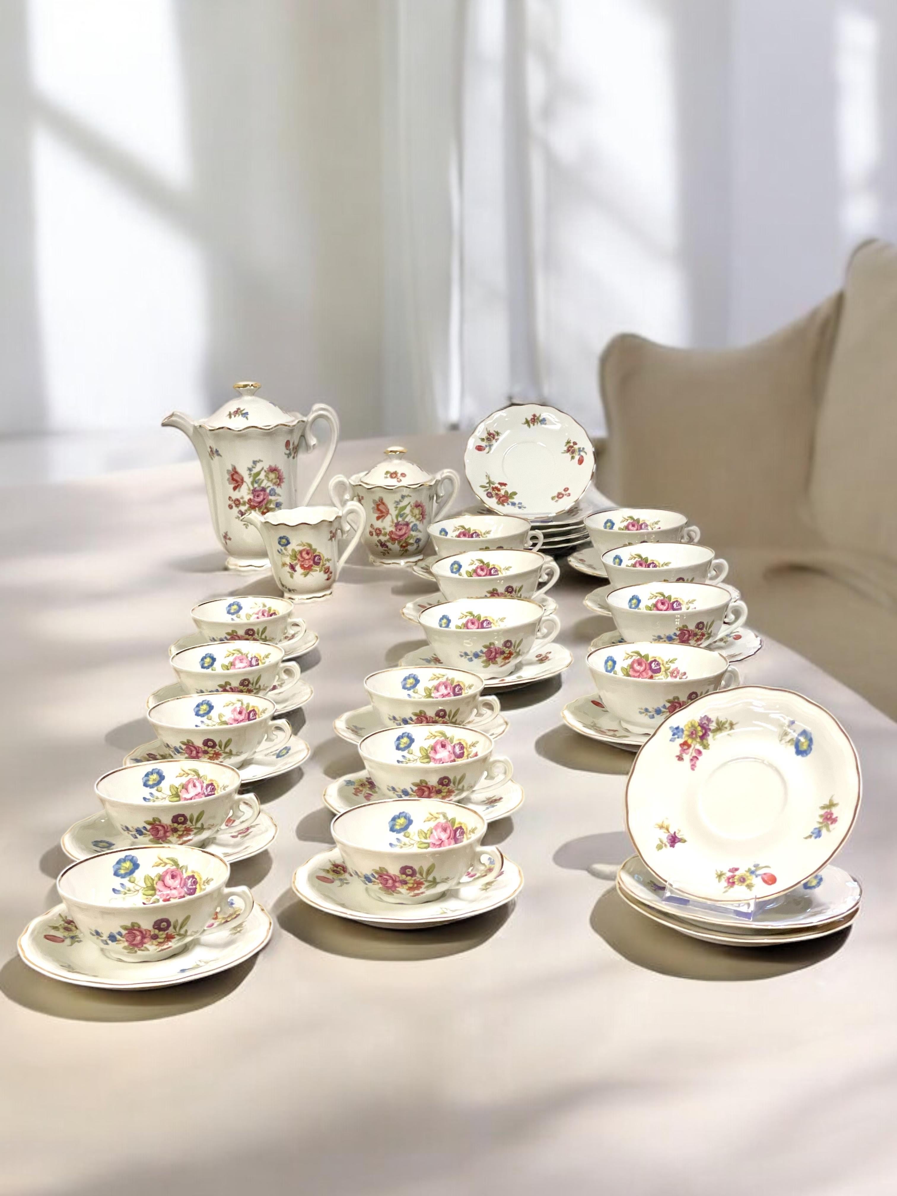 Juego de té y café de porcelana vintage ULIM Limoges - 41 piezas en venta 13