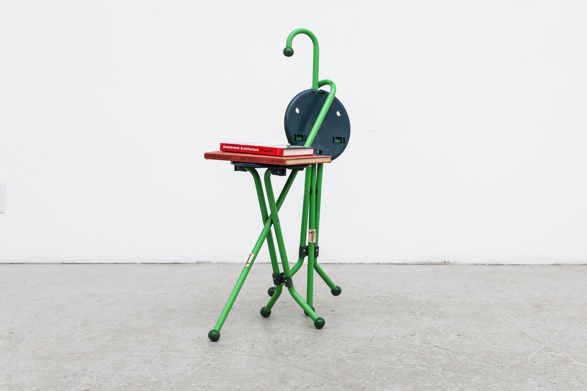 Grüne klappbare Vintage-Schilfrohrstühle „Ulisse“ von Ivan Loss für Pompis (Ende des 20. Jahrhunderts) im Angebot