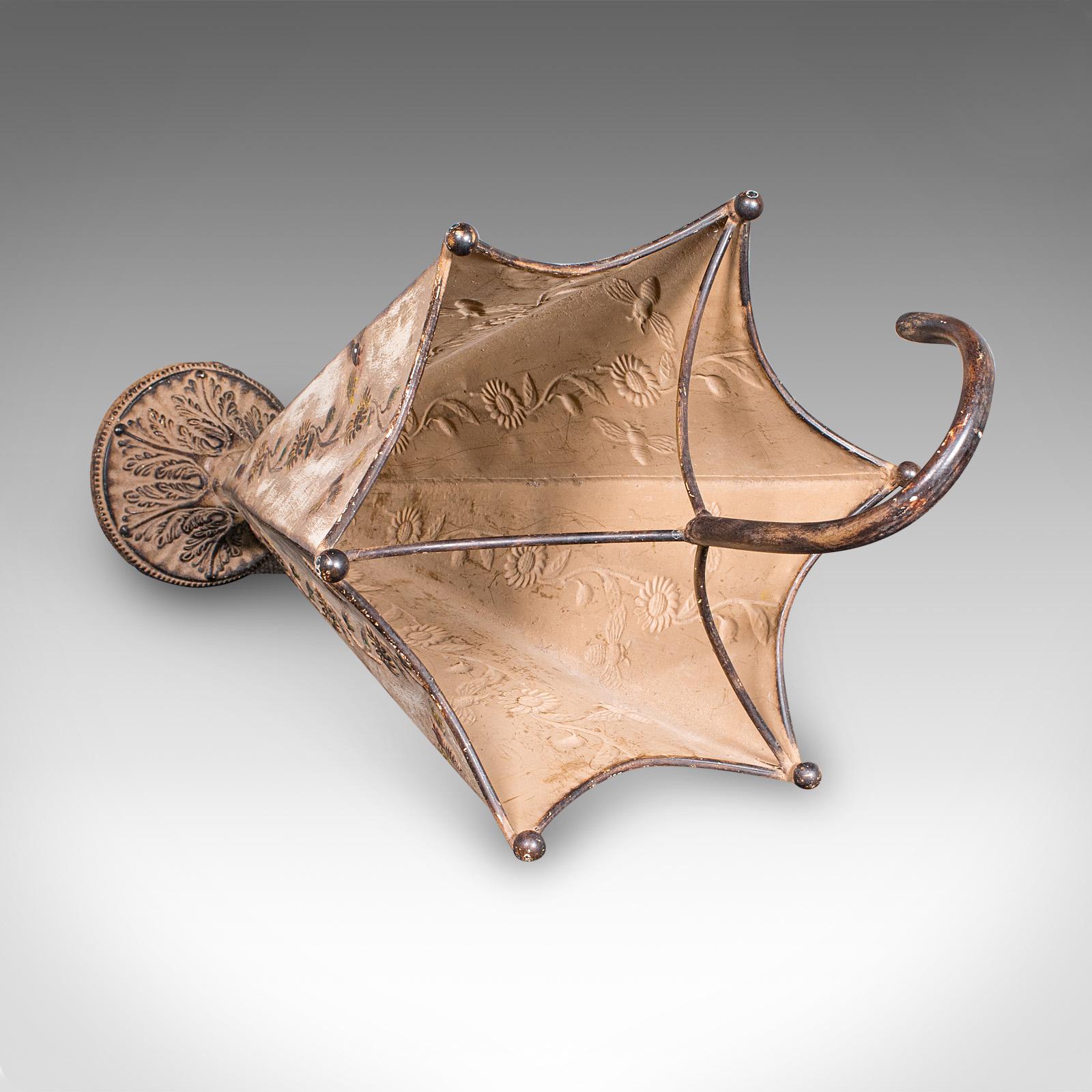 Portaombrelli d'epoca, inglese, Art Nouveau Revival, Vaschetta raccogli gocce per ingresso in vendita 2