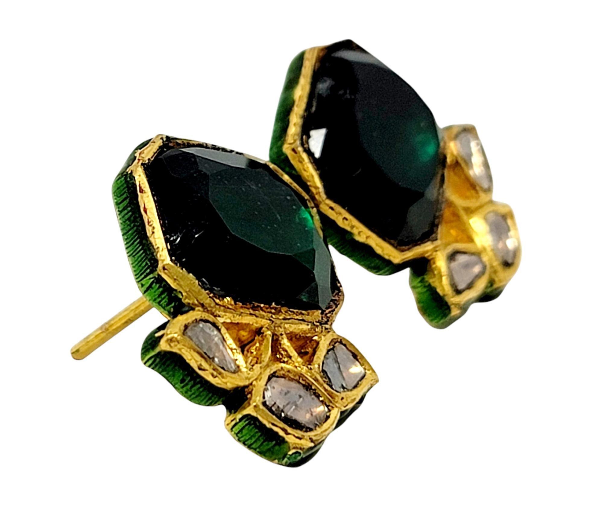 Pendientes vintage de diamantes en bruto y cristal verde en oro de 18 quilates con esmalte Contemporáneo en venta