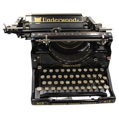 Vintage Underwood Standard Typewriter No. 5, 1924