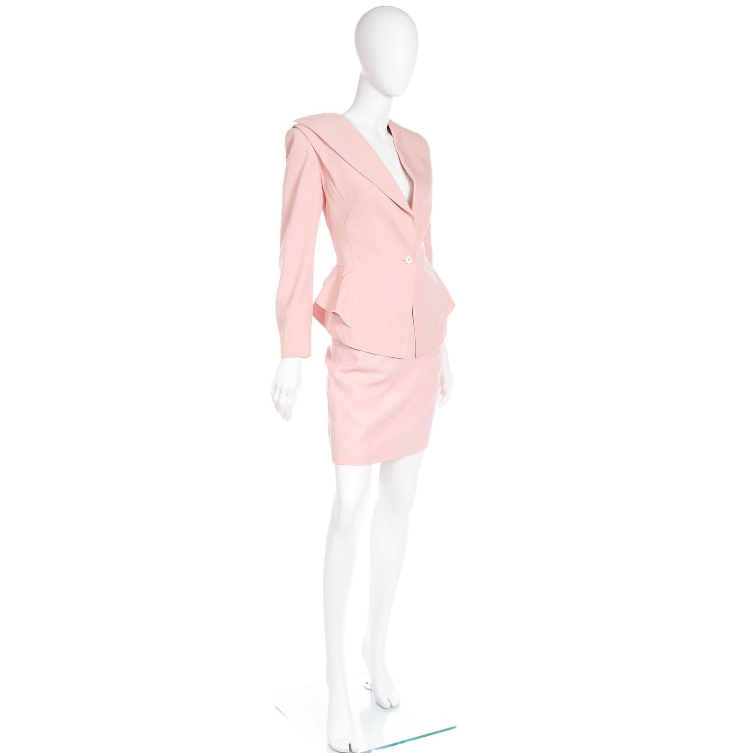 Vintage Ungaro Parallele Pink Peplum Jacket and Pencil Skirt Suit In Good Condition For Sale In Portland, OR