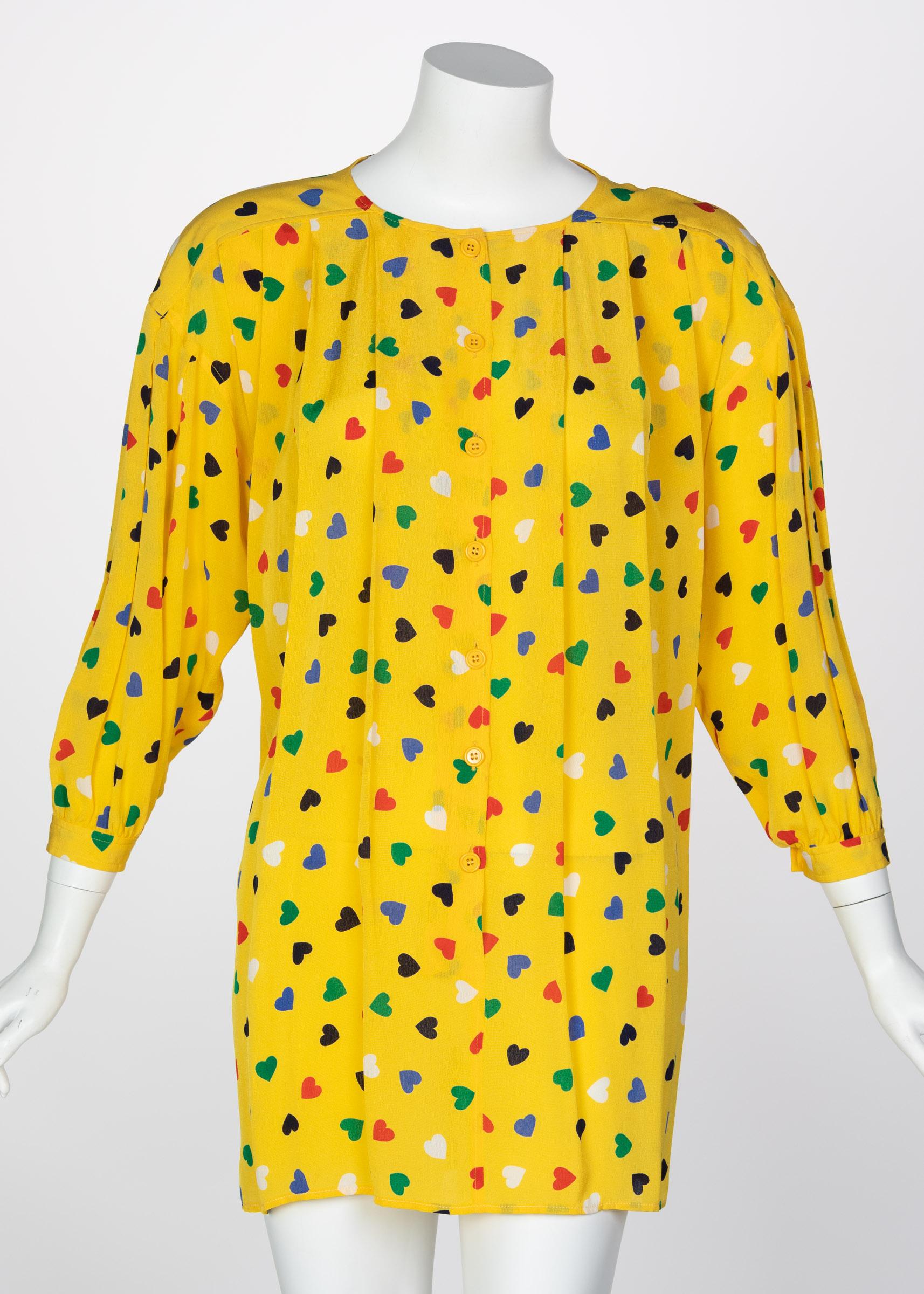 One of the most notable designers of the 1960s alongside the likes of Cardin and Courregès, Emanuel Ungaro stood out by his loud color combinations and often eccentric prints. While his designs are often lively, they take after a school of