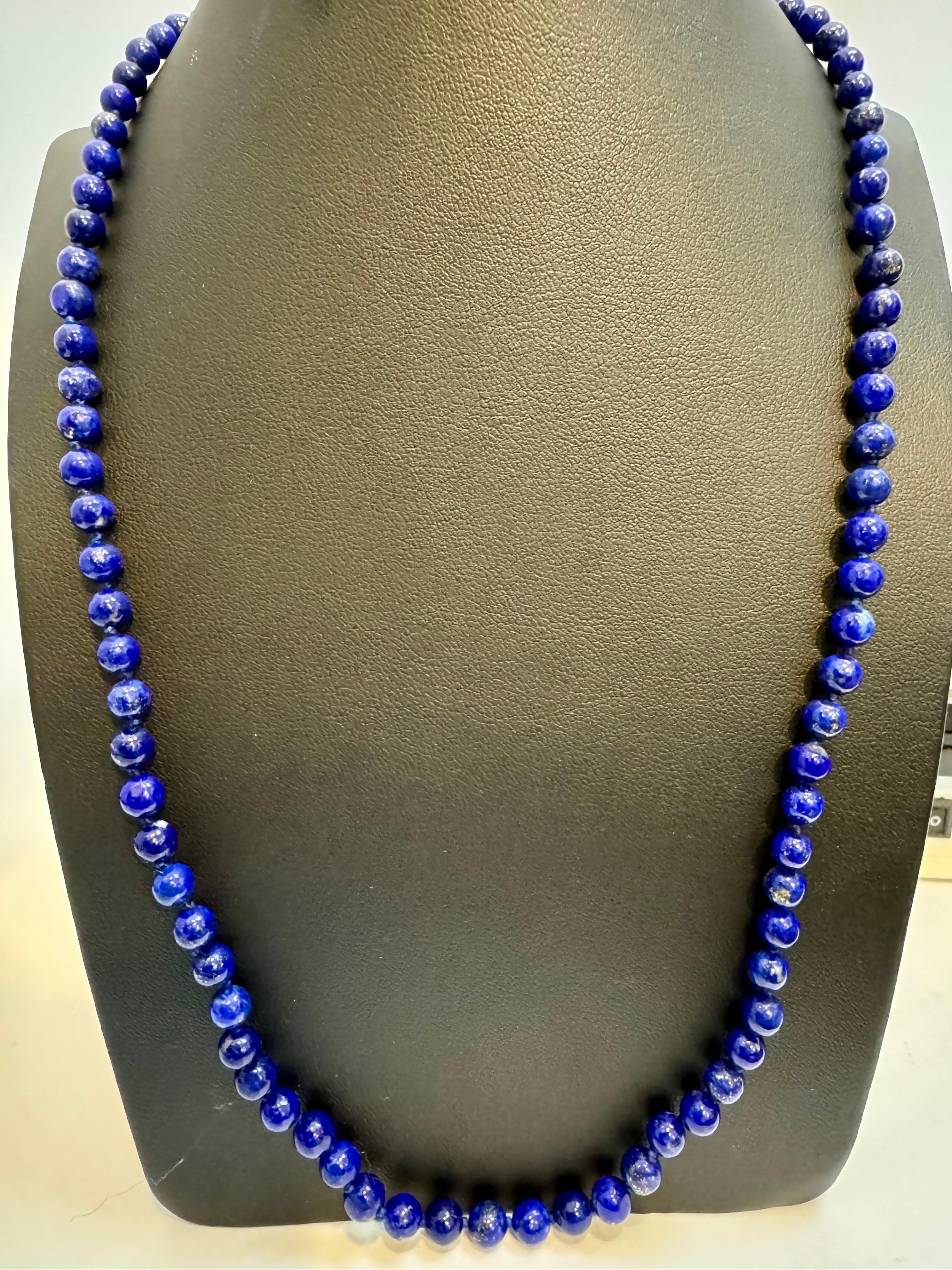 Collier vintage à un seul brin en lapis-lazuli avec fermoir en or jaune 14 carats en vente 5