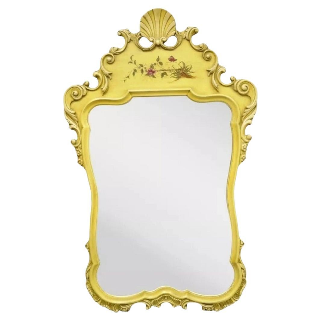 Vintage Union National Chinoiserie Jaune Shell Wood Wood Frame Wall Mirror en vente