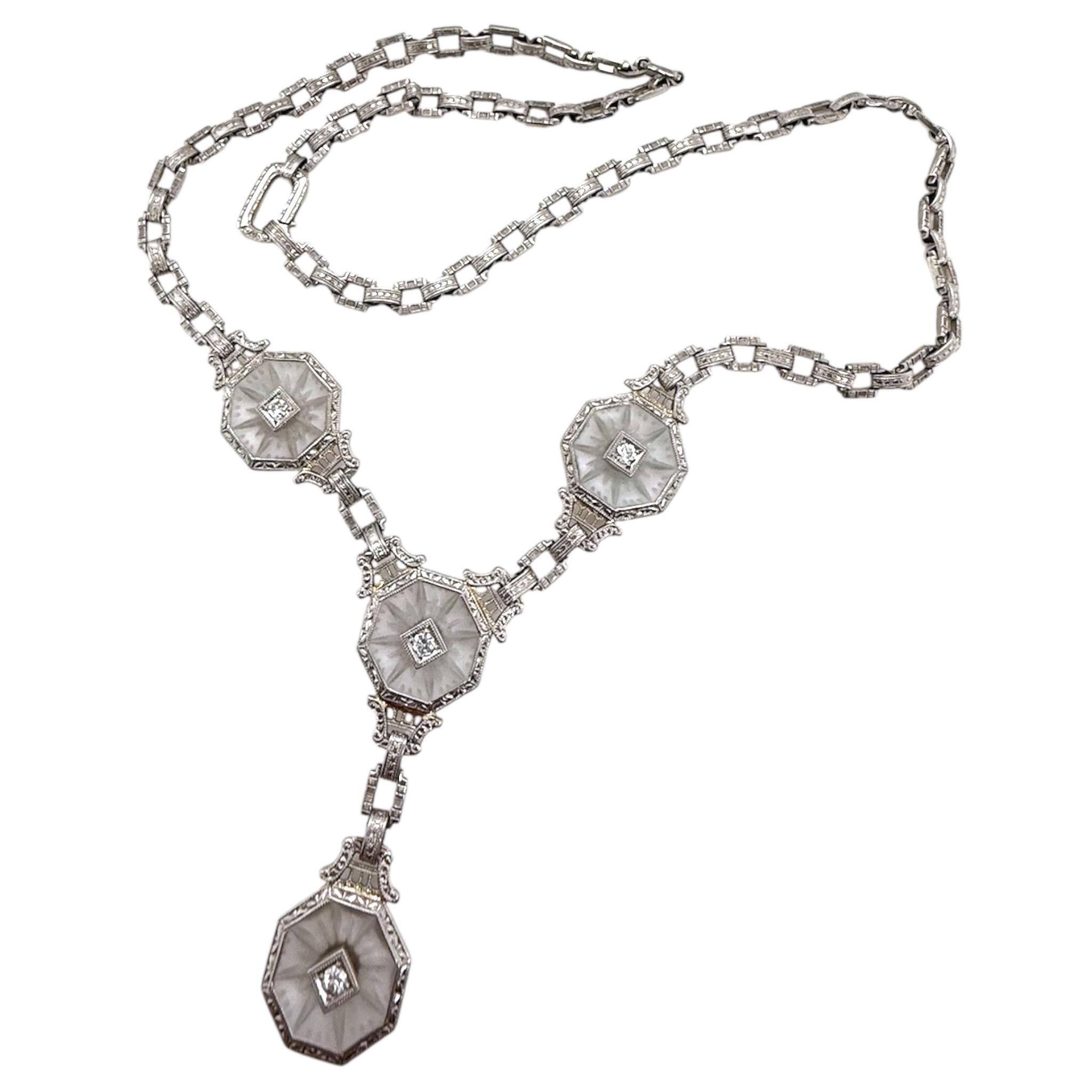Vintage Unique Campher Glas Filigran Stil Halskette im Angebot 2