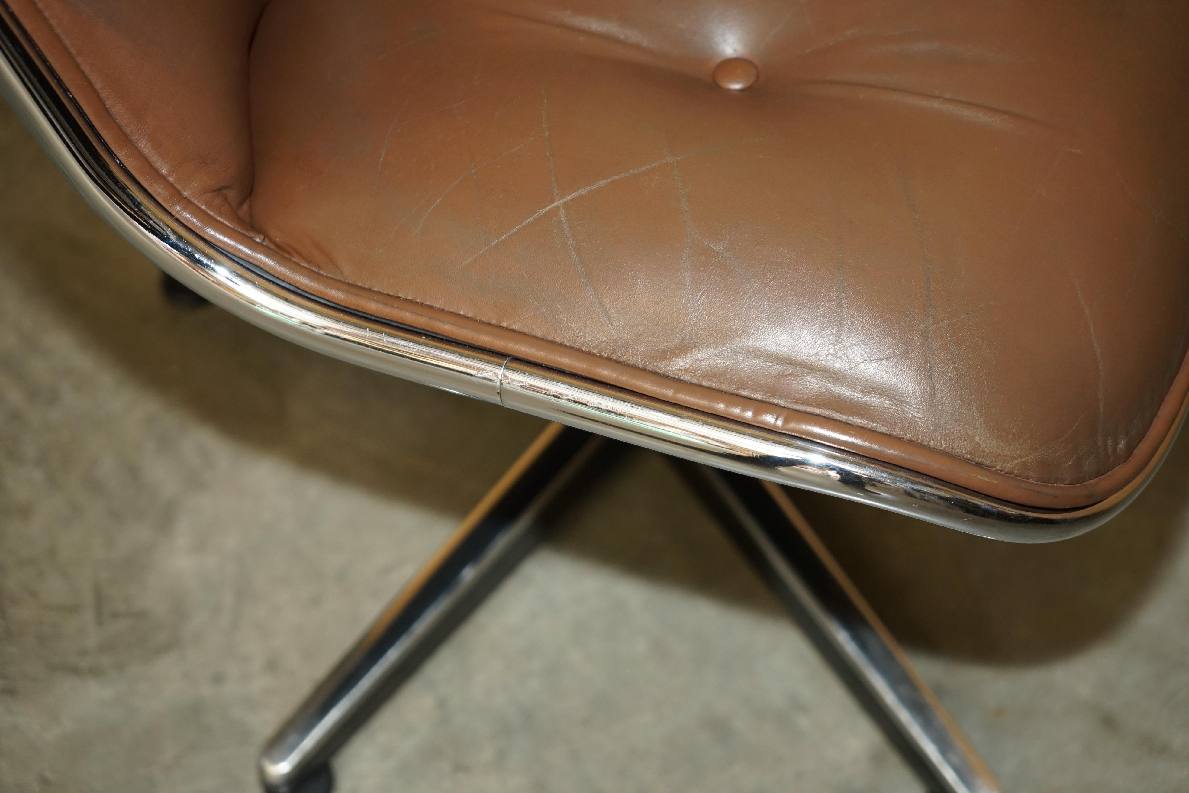 ViNTAGE UNIQUE CHARLES POLLOCK FOR KNOLL BROWN LEATHER OFFICE ARMCHAIR For Sale 4
