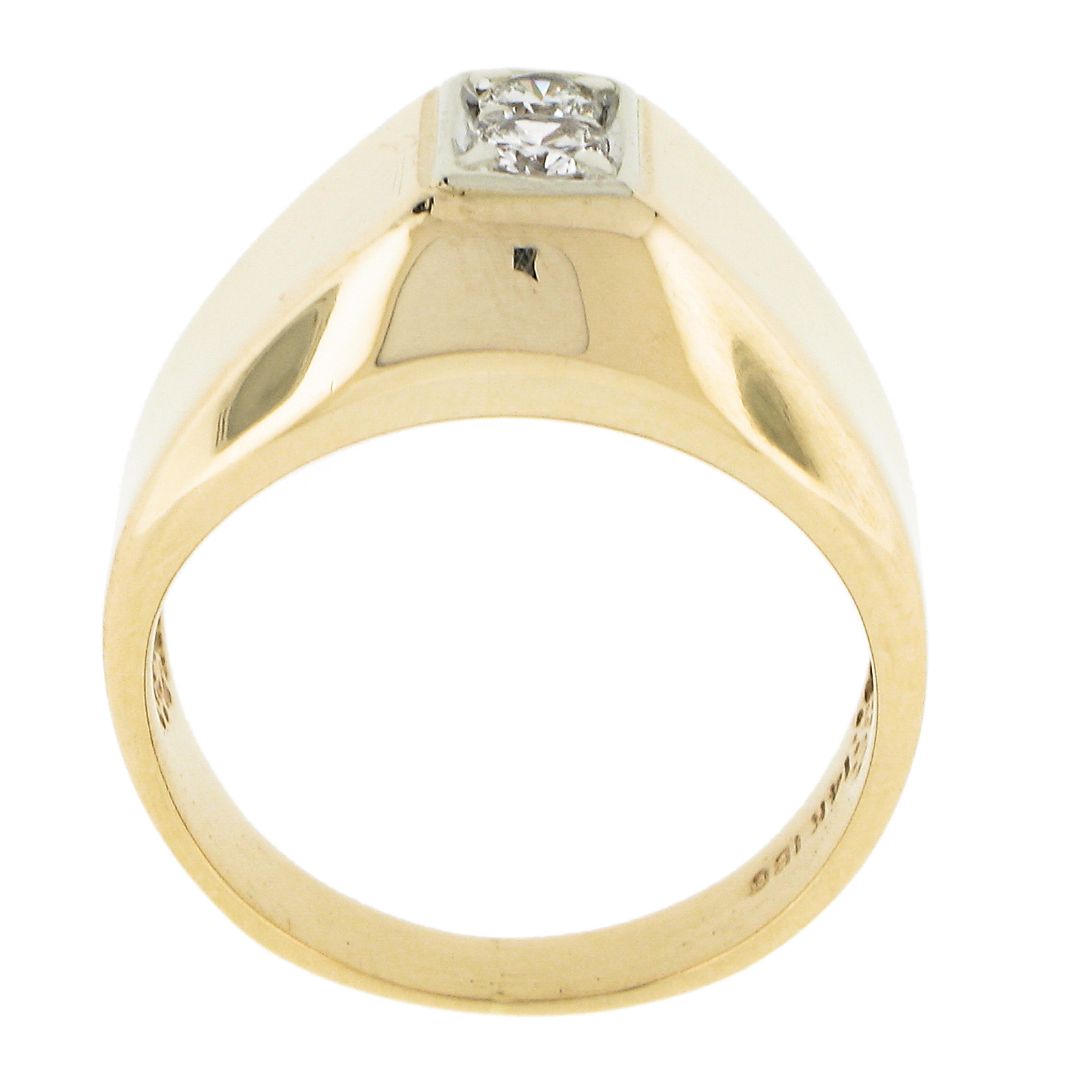 Vintage Unisex 14k Gold .24ct Round Brilliant Dual Diamond Polished Band Ring For Sale 4