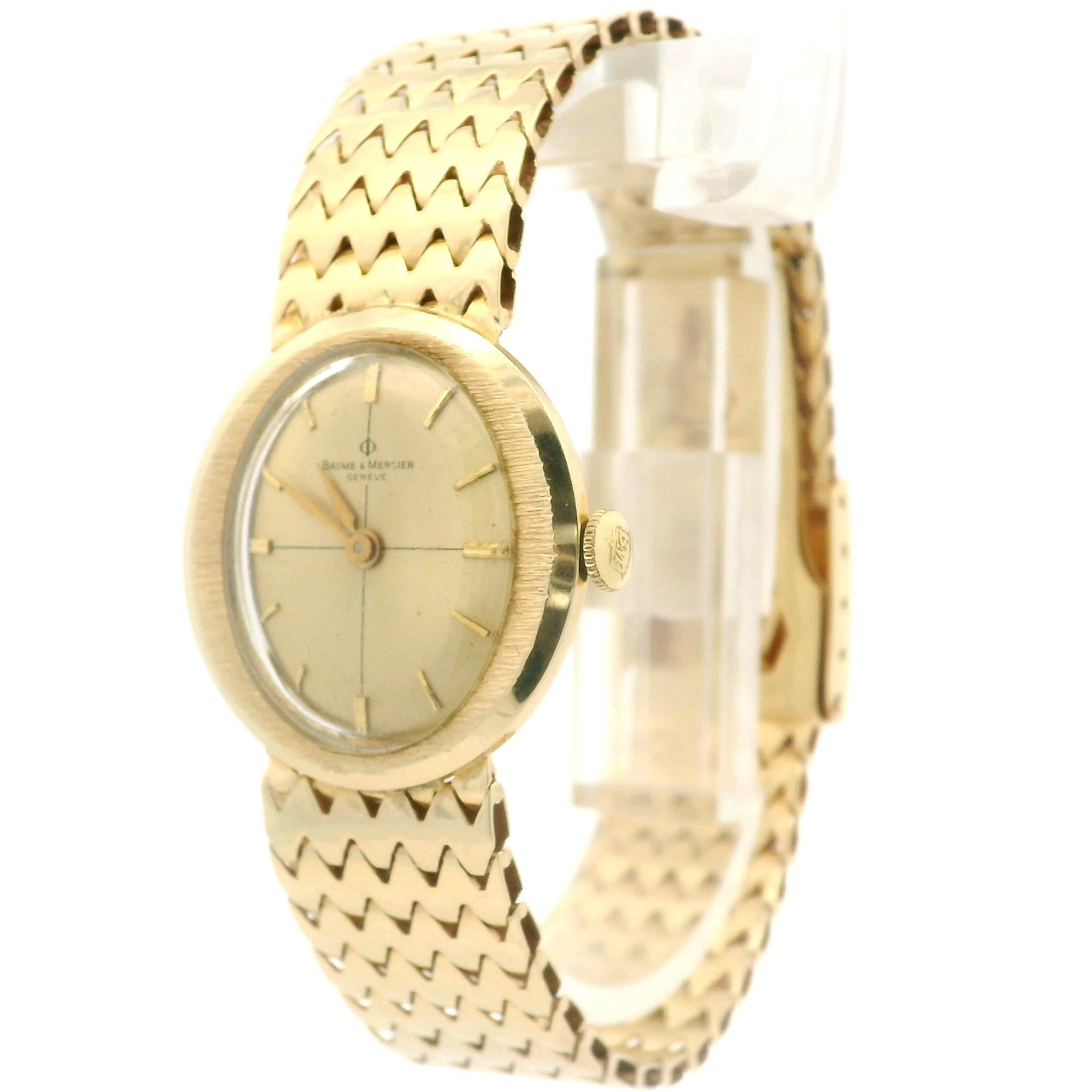 Vintage Unisex 14k Yellow Gold Baume & Mercier Mechanical Wrist Watch Bracelet en vente 3