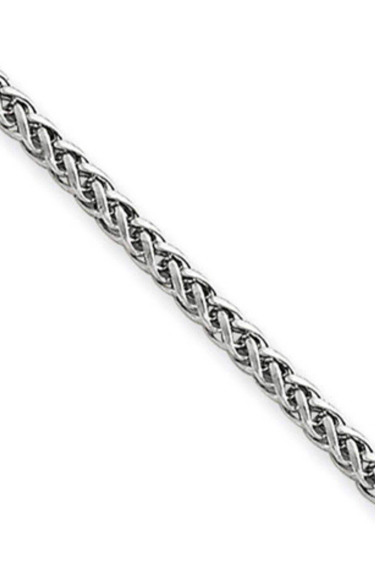 Vintage Unisex 14kt White Gold 18 in Hollow Wheat Chain 4.0mm, Italian , 11 Gm
18  Inches long Necklace
Lobster Clasp
Weight of the Necklace is 11 Grams 

Please look at all the pictures
Its very hard to capture the true color and luster of the