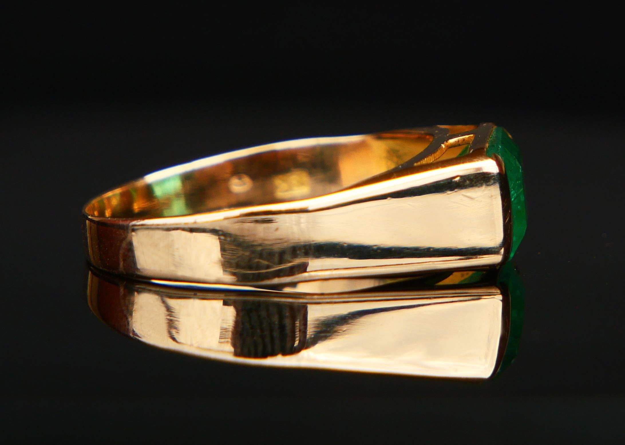 Vintage Unisex Ring natürlich 1.5ct Smaragd massiv 18K Gelbgold Ø US8.5 / 2.7gr (Gemischter Schliff) im Angebot