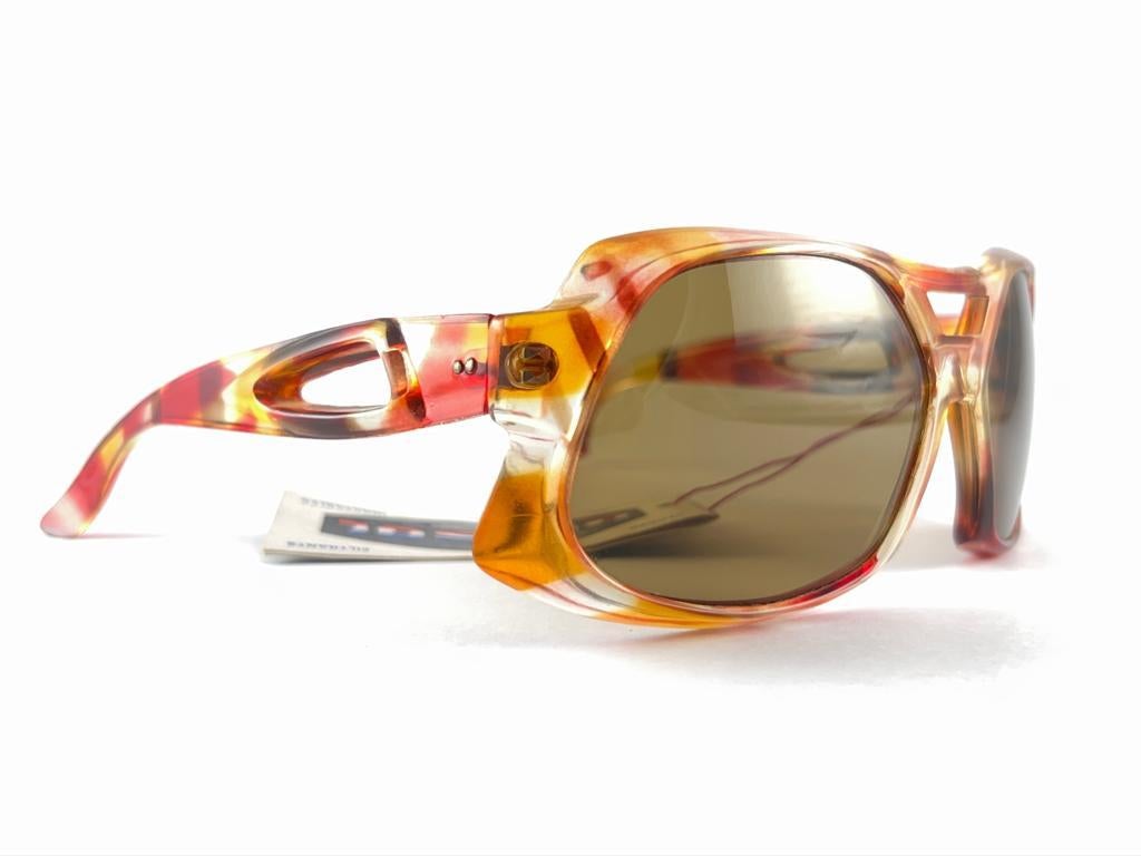Vintage Unisol Marbled Multicolor Translucent  1970'S Sunglasses Made In France In New Condition For Sale In Baleares, Baleares