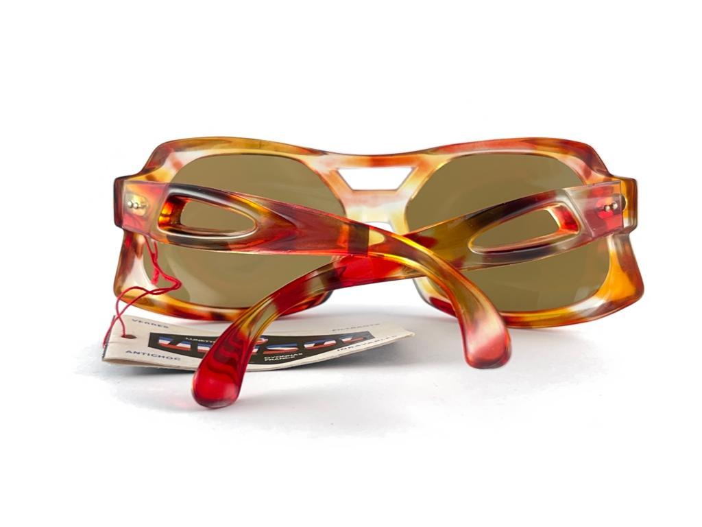 Vintage Unisol Marbled Multicolor Translucent  1970'S Sunglasses Made In France For Sale 5