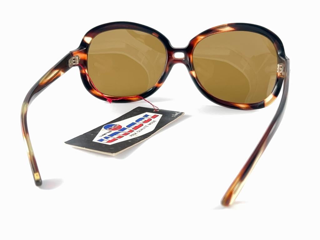 Vintage Unisol Oversized Translucent Tortoise 1970'S Sunglasses Made In France For Sale 4