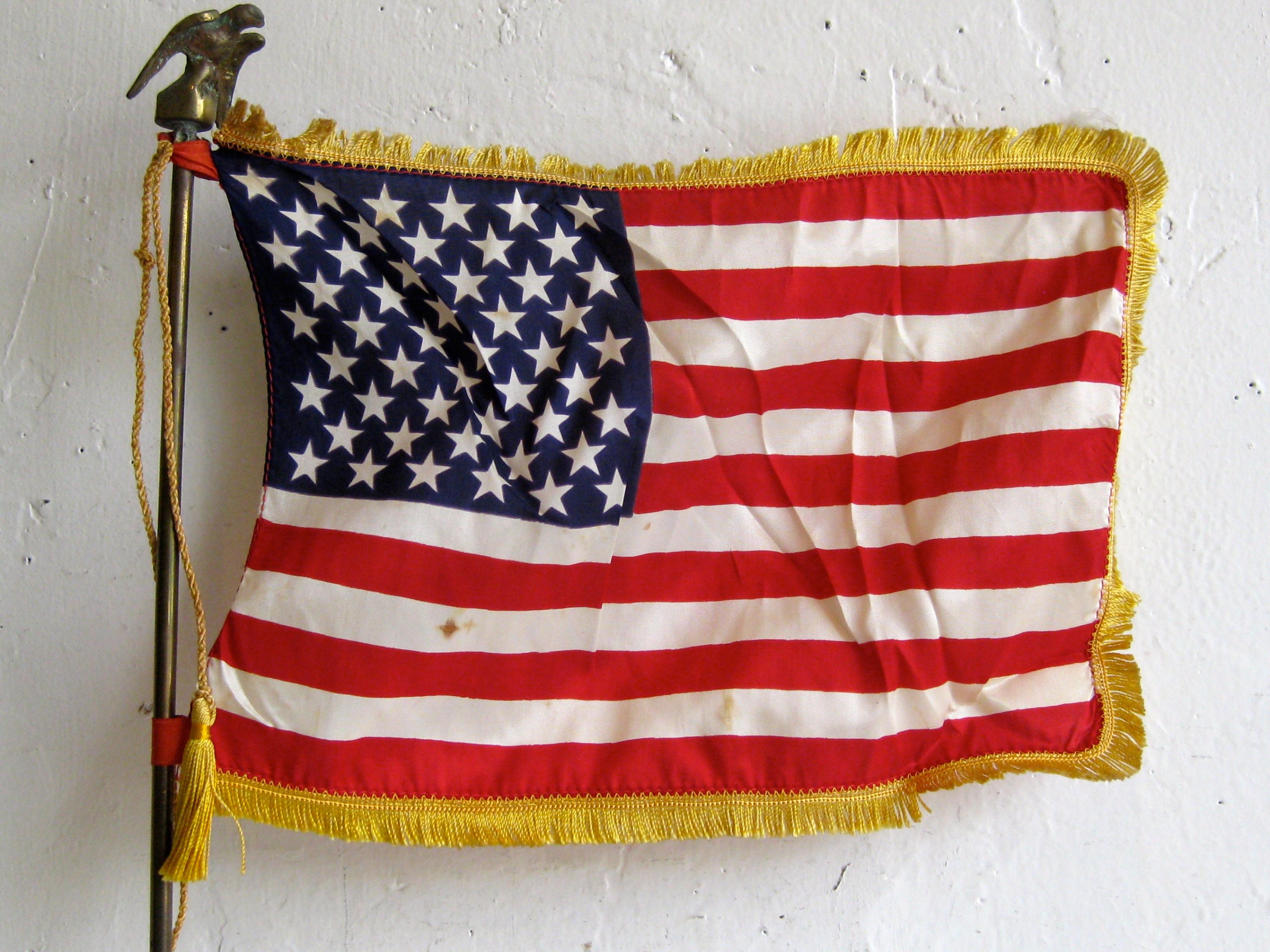 Vintage United States Military Desk 50 Star American Silk Flag on Brass Flagpole 7