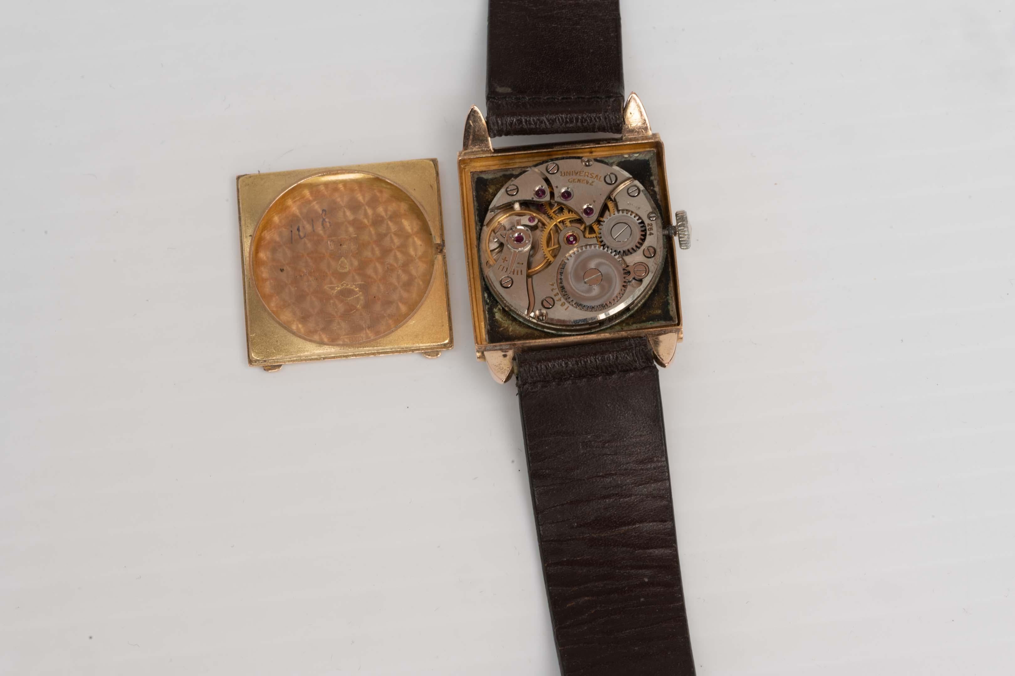 vintage universal geneve watch