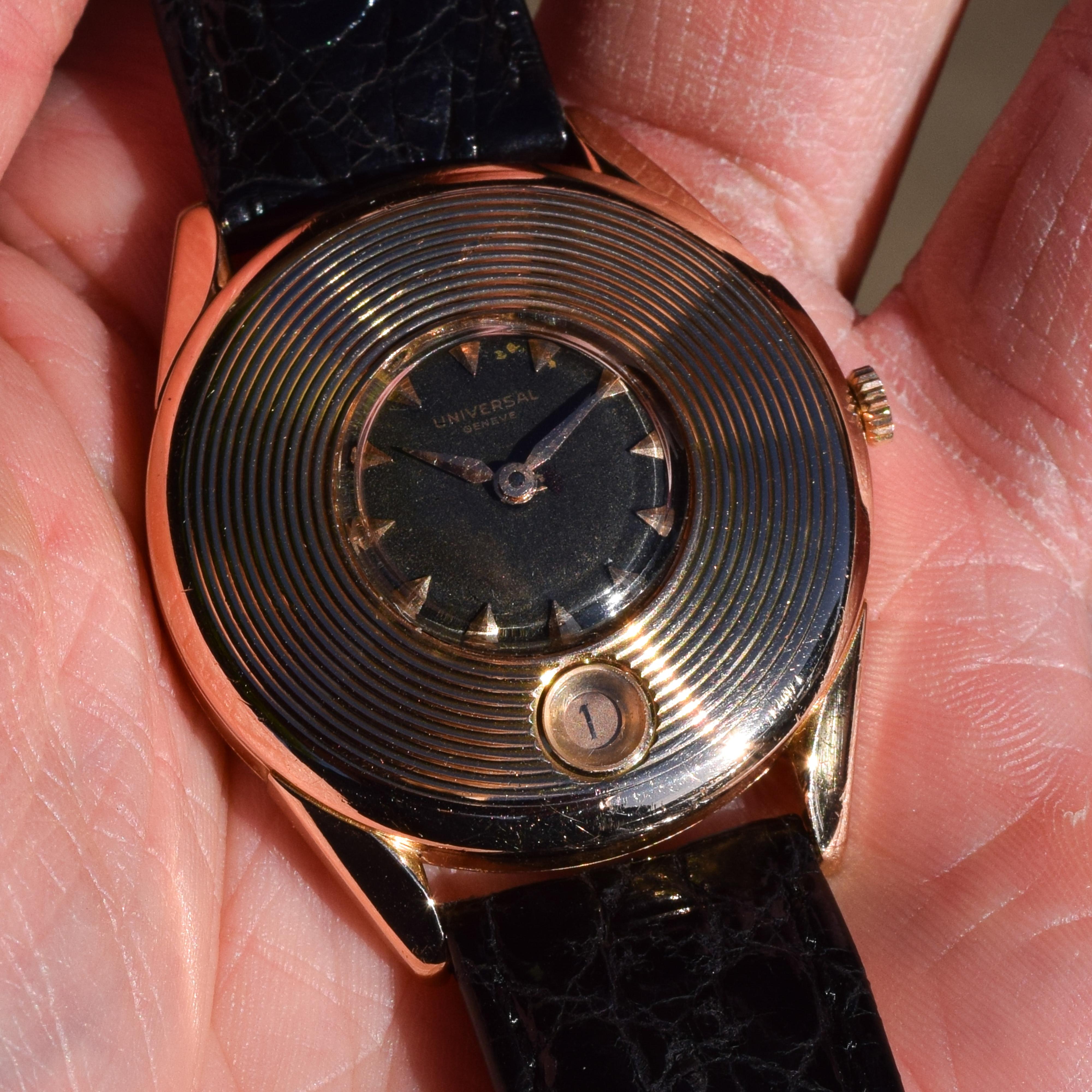 Vintage Universal Geneve 18 Karat Rose Gold Watch, 1956 For Sale 7