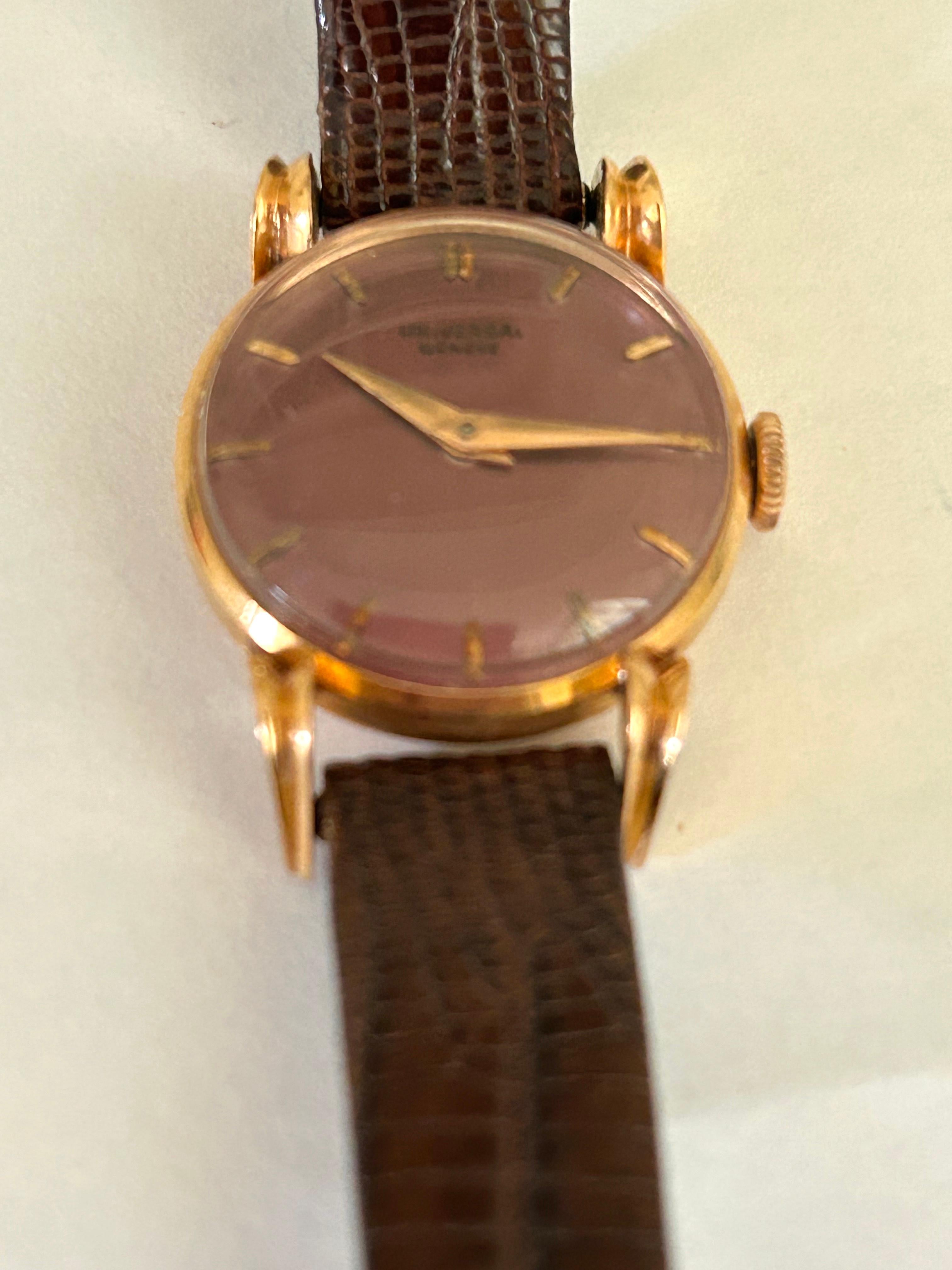 Vintage Universal Geneve 18k Rose Gold Wristwatch 1950 For Sale 8