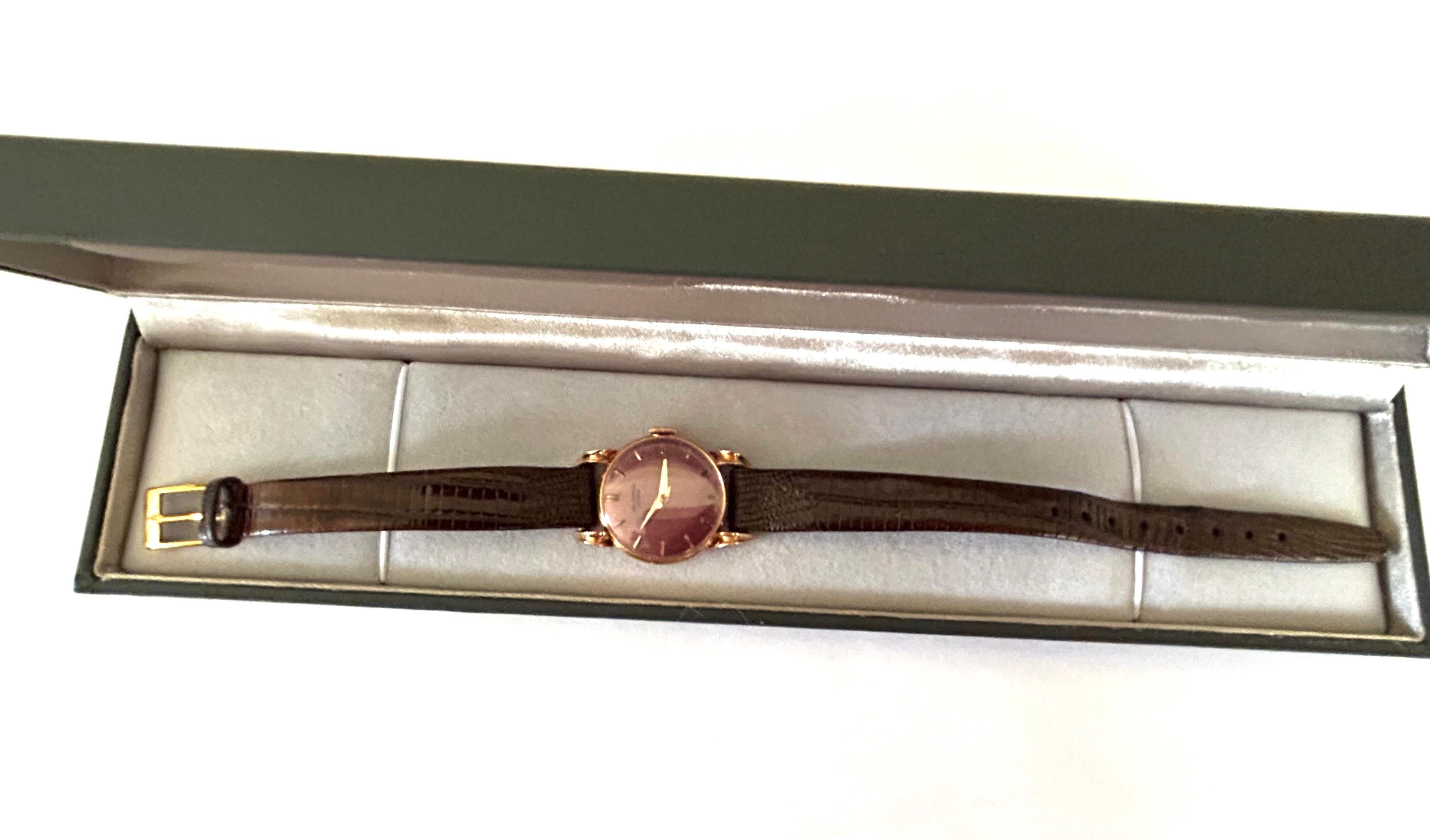 Vintage Universal Geneve 18k Rose Gold Wristwatch 1950 For Sale 3