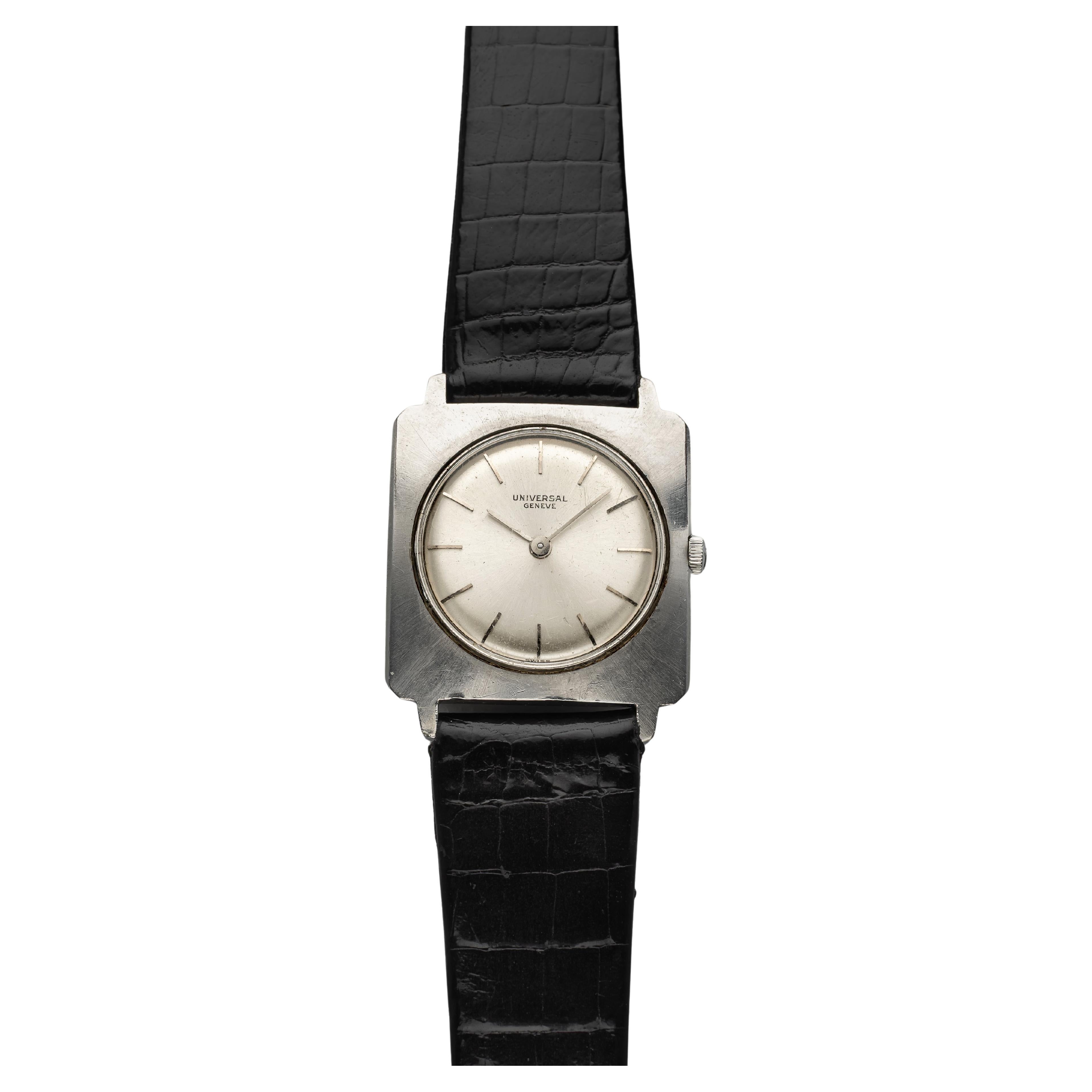 Vintage Universal Geneve 60s Handaufzug Silbernes Zifferblatt Quadratisch 25mm Quadratisches Gehäuse im Angebot