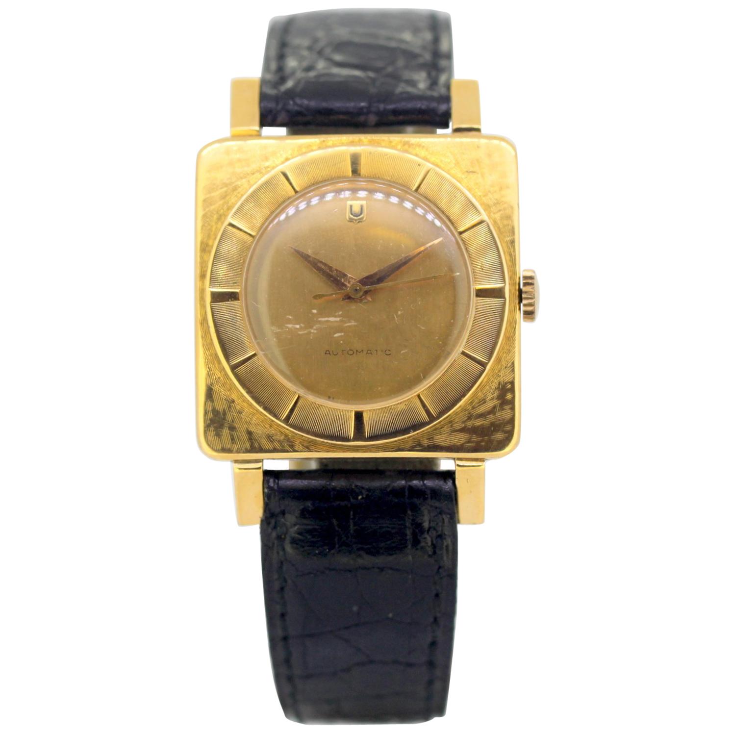 Vintage Universal Genève Automatic Wristwatch Set in 18 Karat Gold, circa 1950s