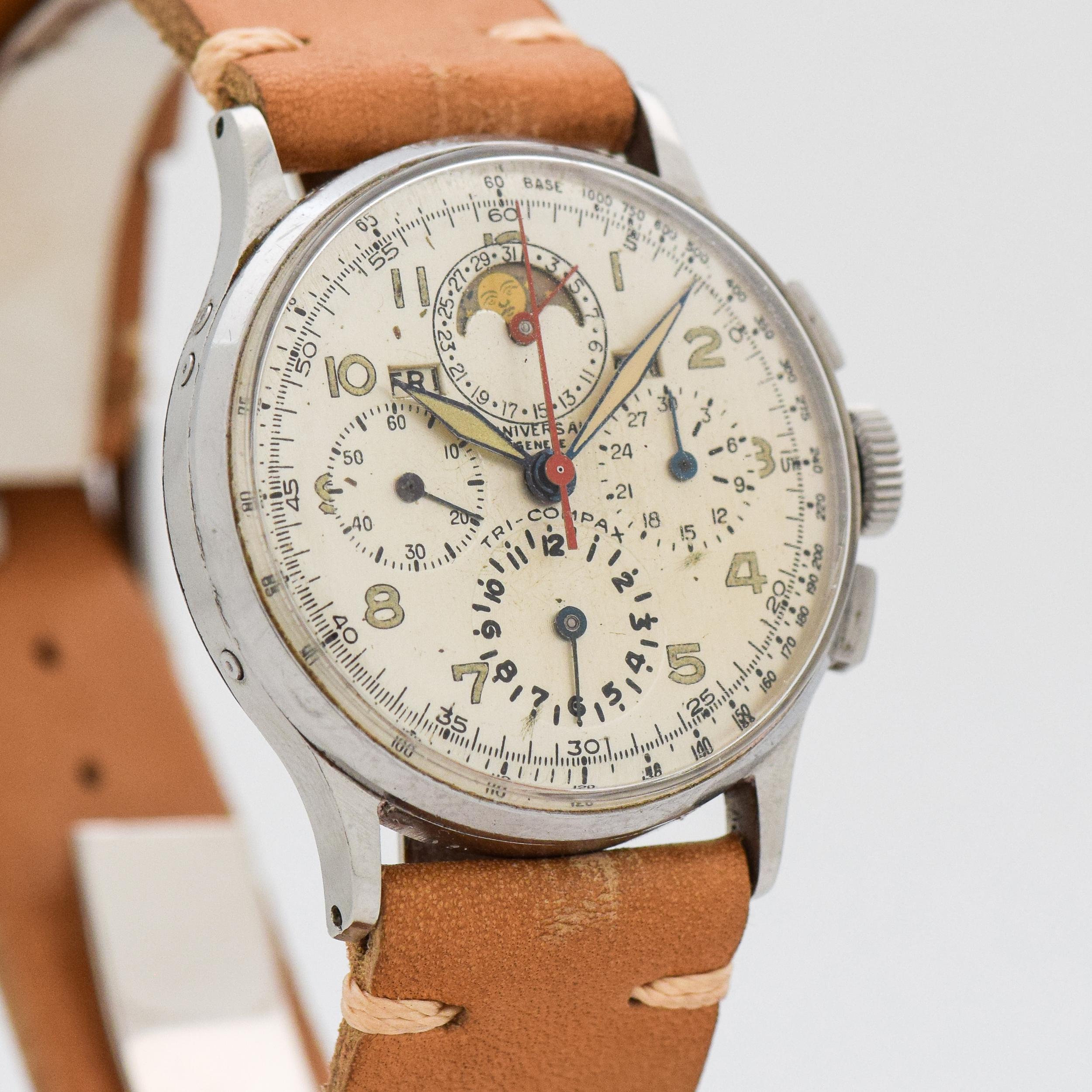1943 Vintage Universal Geneve Very Collectible Iconic Tri-Compax Triple Date Moon Phase Early Version Ref. 22279 Enversteel Stainless Steel watch with Silver Dial with Luminous Arabic Numbers. 35mm x 39mm lug to lug (1.38 in. x 1.54 in.) - 17 jewel,