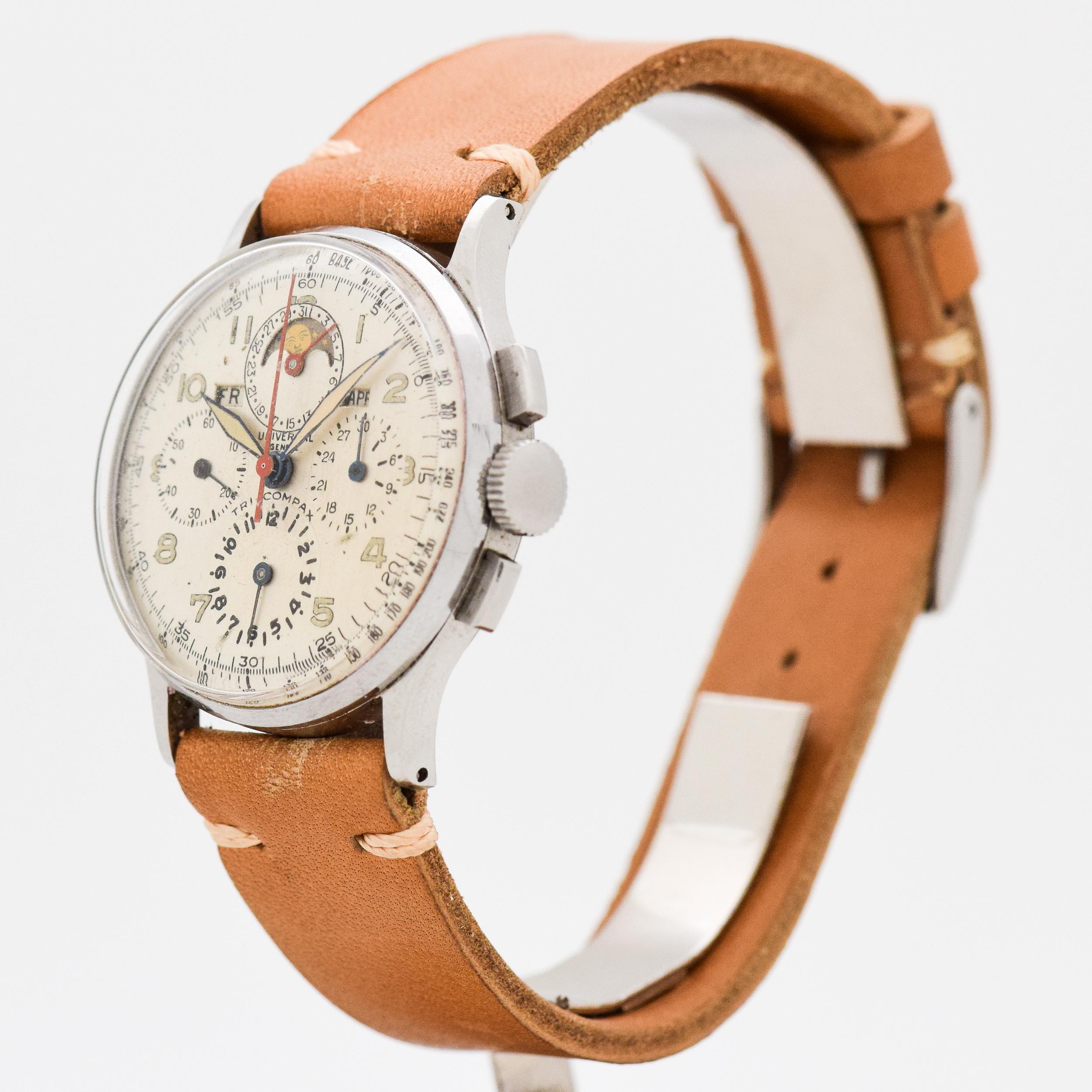 Vintage Universal Geneve Tri-Compax Stainless Steel Watch, 1943 In Excellent Condition In Beverly Hills, CA